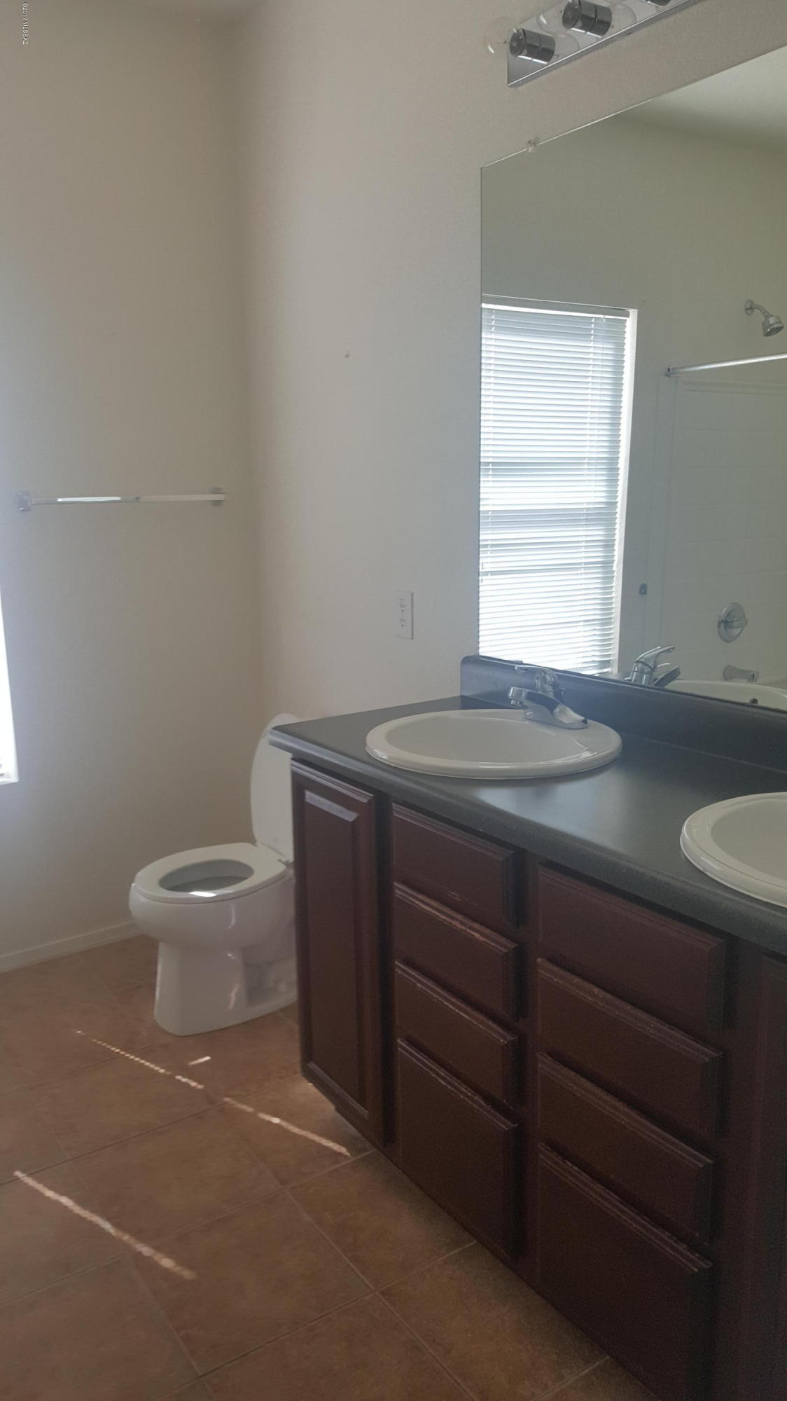 Hartman Vistas-(1-353) - Residential Lease