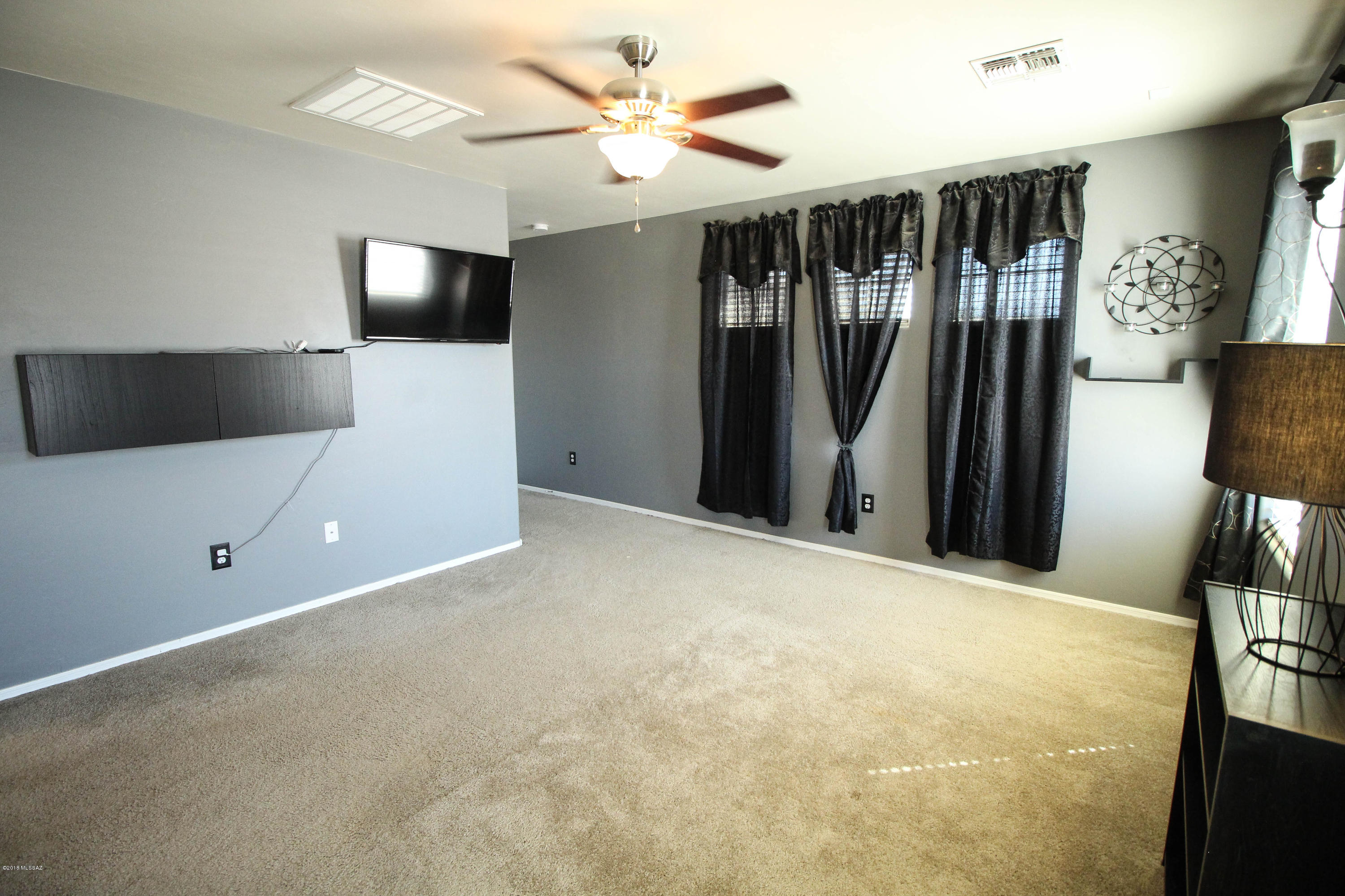 Rancho Del Lago (1-100) - Residential