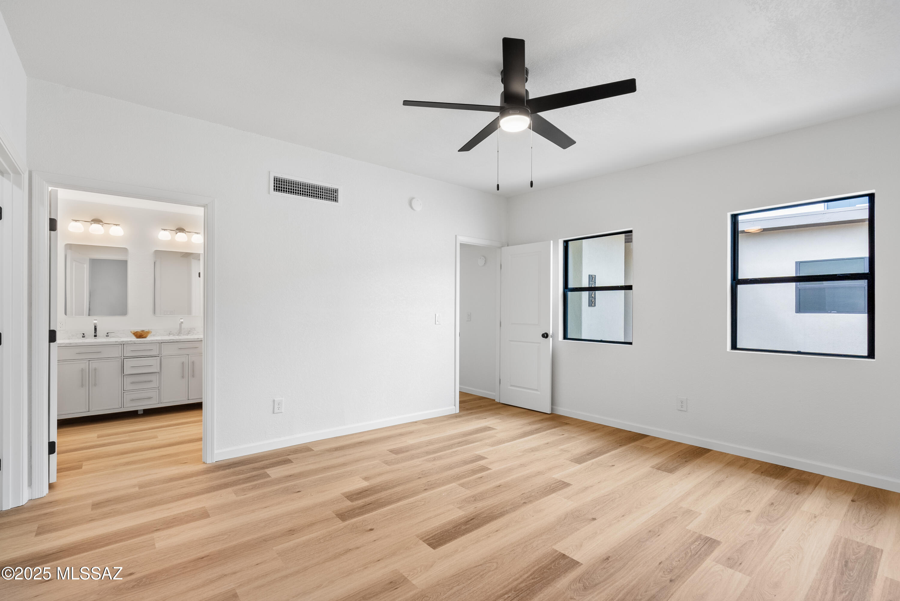 Verde Vista (101-122) - Residential