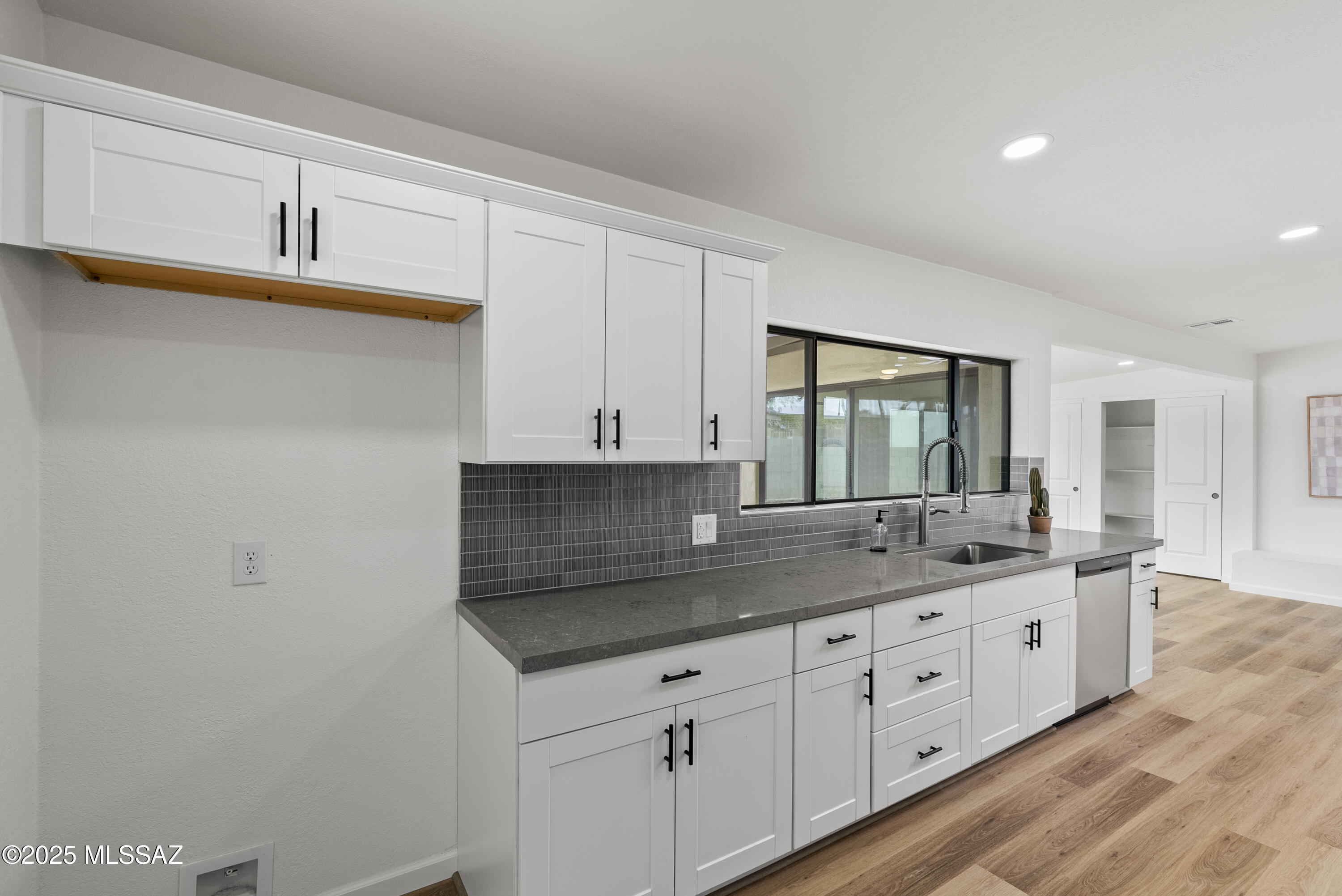 Verde Vista (101-122) - Residential