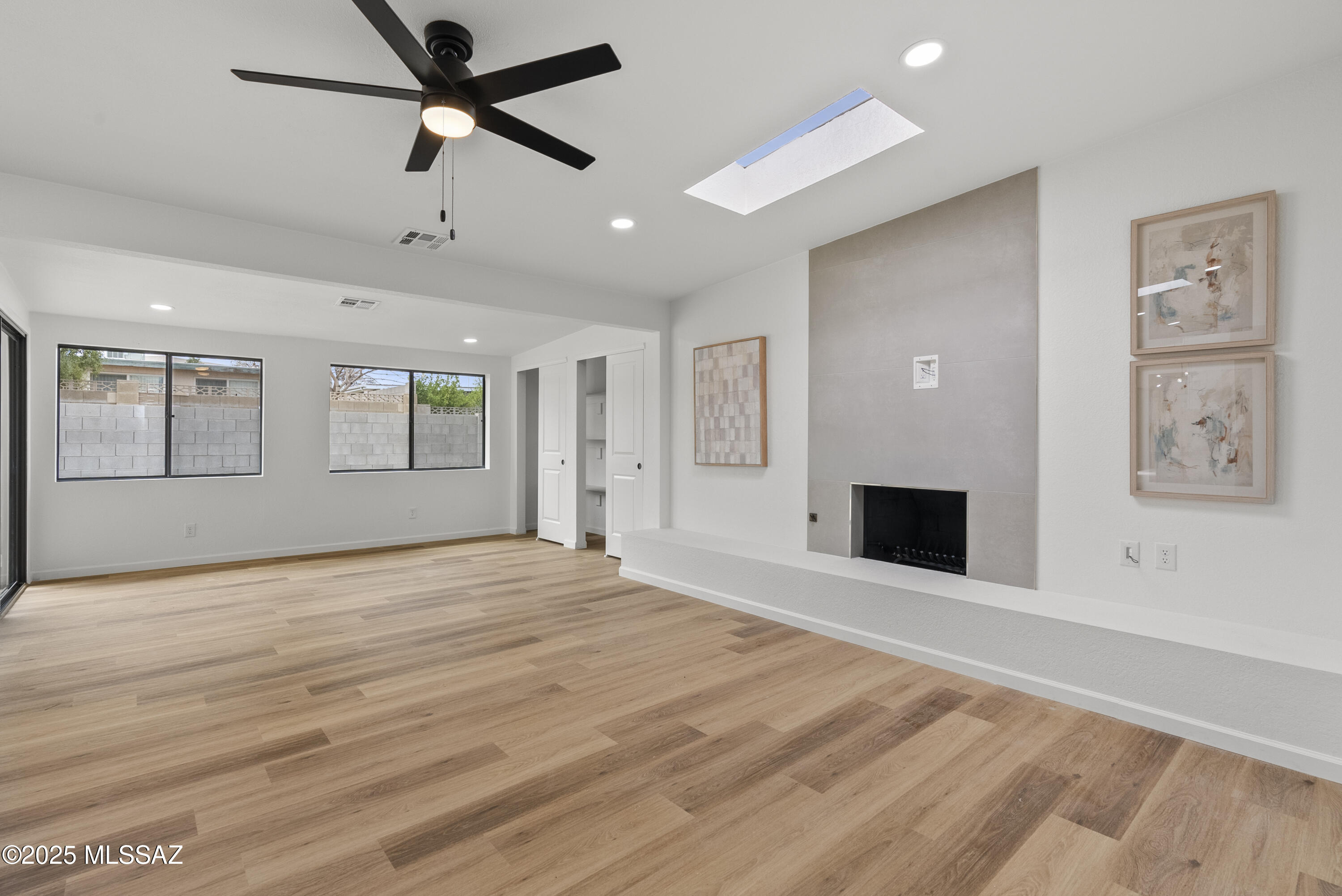 Verde Vista (101-122) - Residential