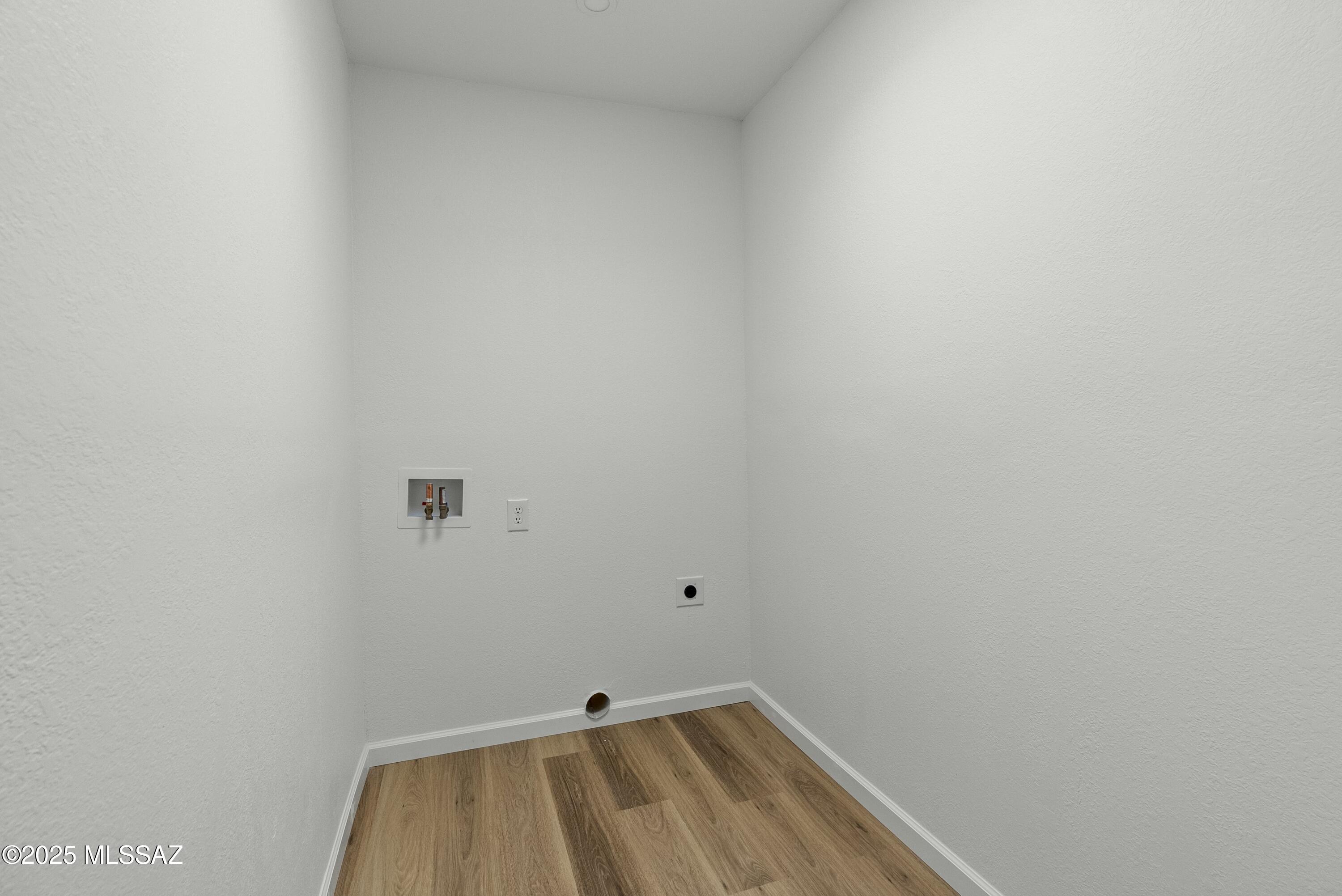 Verde Vista (101-122) - Residential