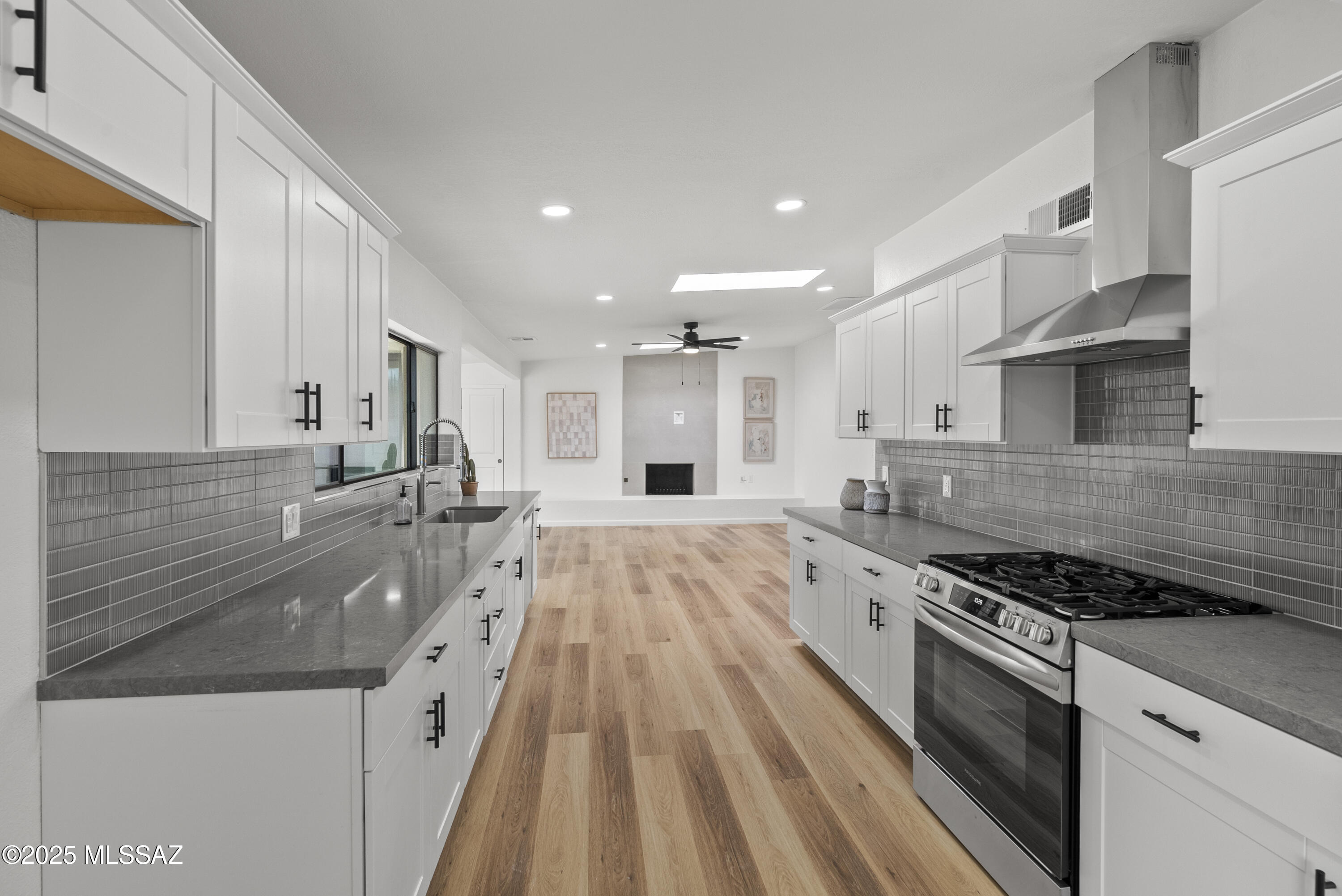 Verde Vista (101-122) - Residential