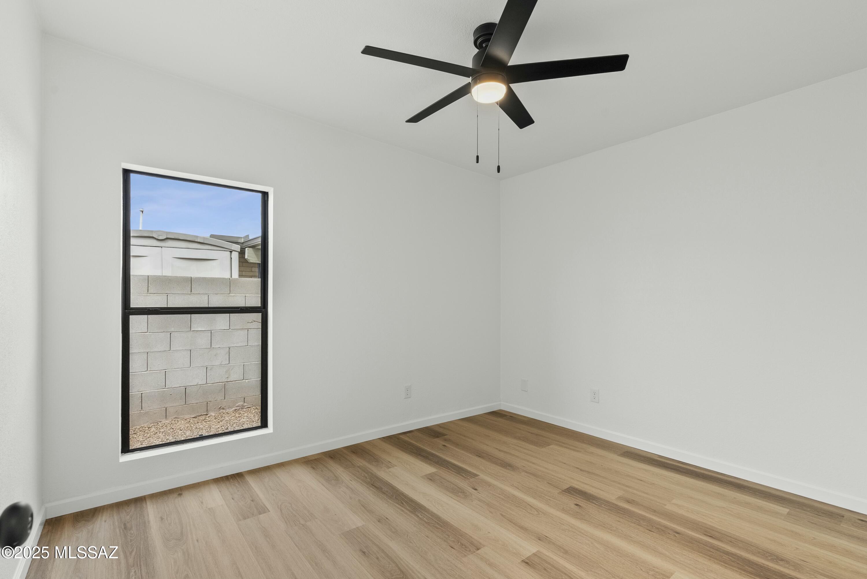 Verde Vista (101-122) - Residential