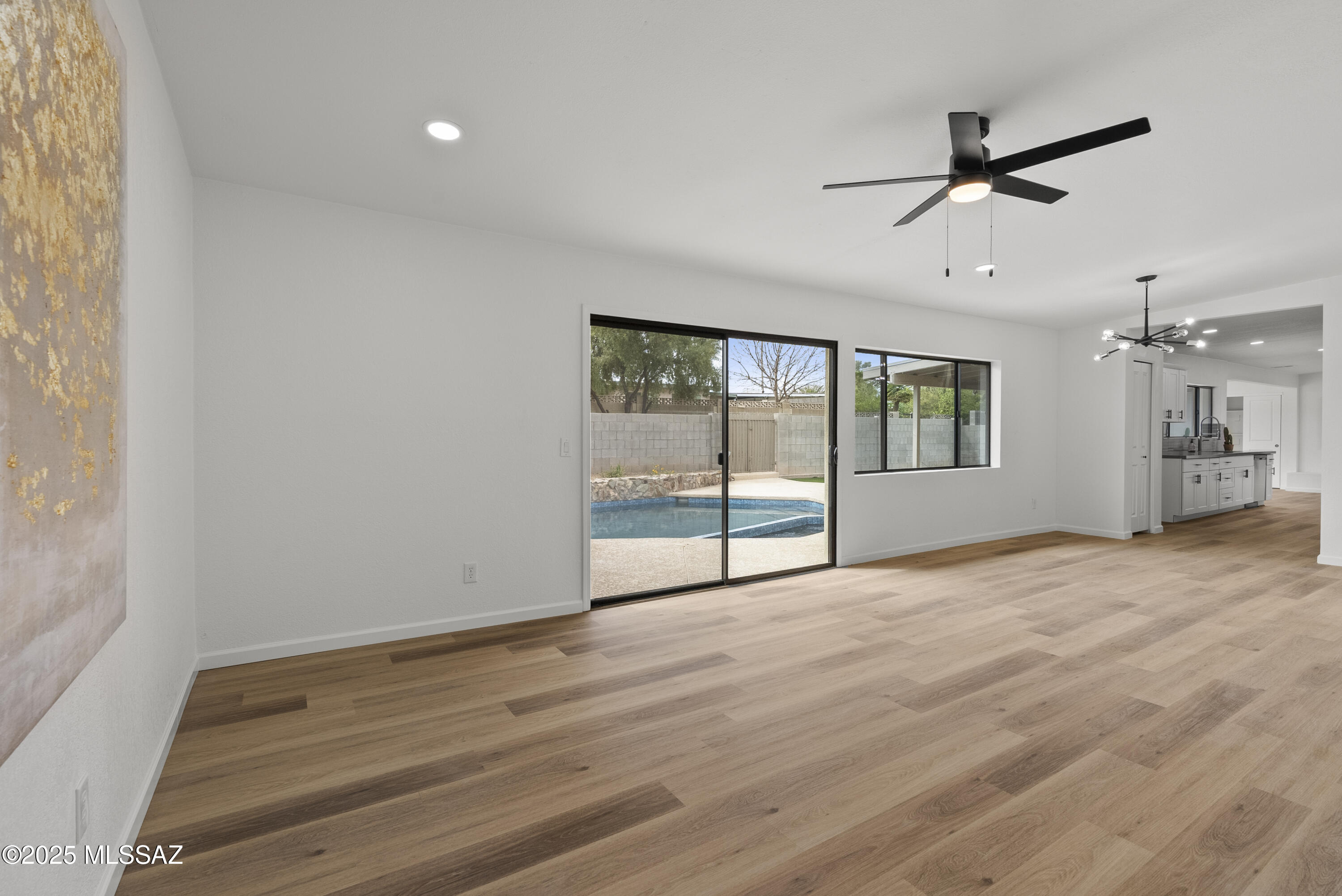 Verde Vista (101-122) - Residential