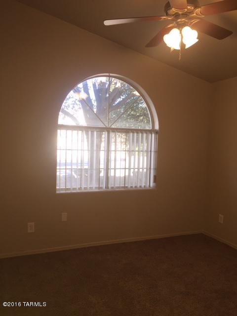 Thornydale Terrace(1-104) - Residential