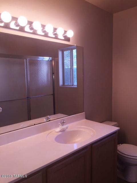 Thornydale Terrace(1-104) - Residential