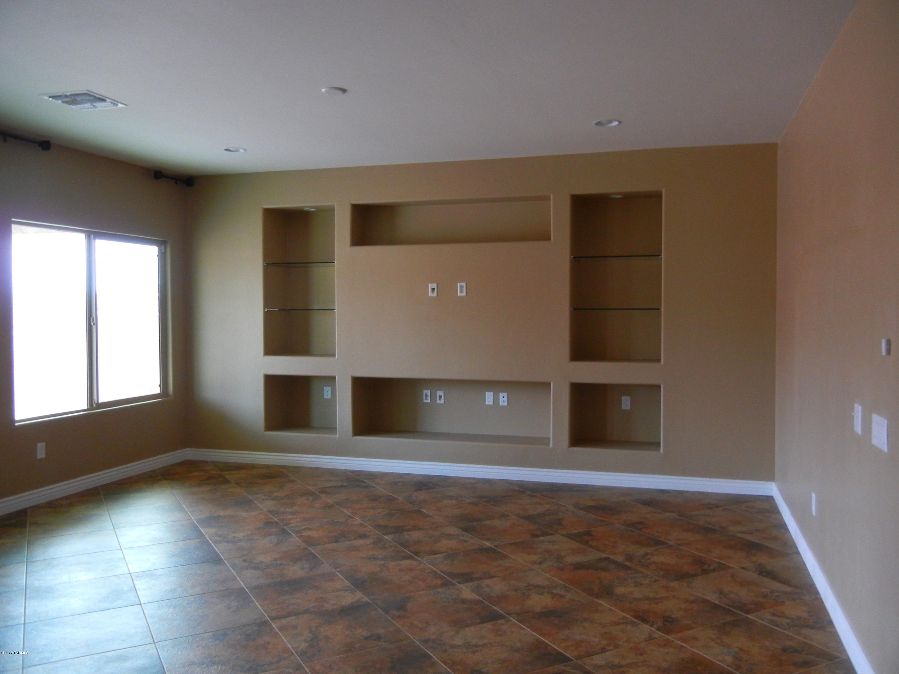 Beautiful, naturally well-lit 3 bedroom, 2 bathroom, single family home. Private backyard with beautiful mountain views, gas fire and large pergola. Interior includes chefs kitchen, granite counter tops, tile floors, carpeted bedrooms, executive height counter tops, freshly painted, walk-in closet, 8ft. door openings, all major appliances, solar panels, tank-less hot water heater. Alarm system with remote entry. Community center with amenities. Pet friendly with additional deposit. Please contact