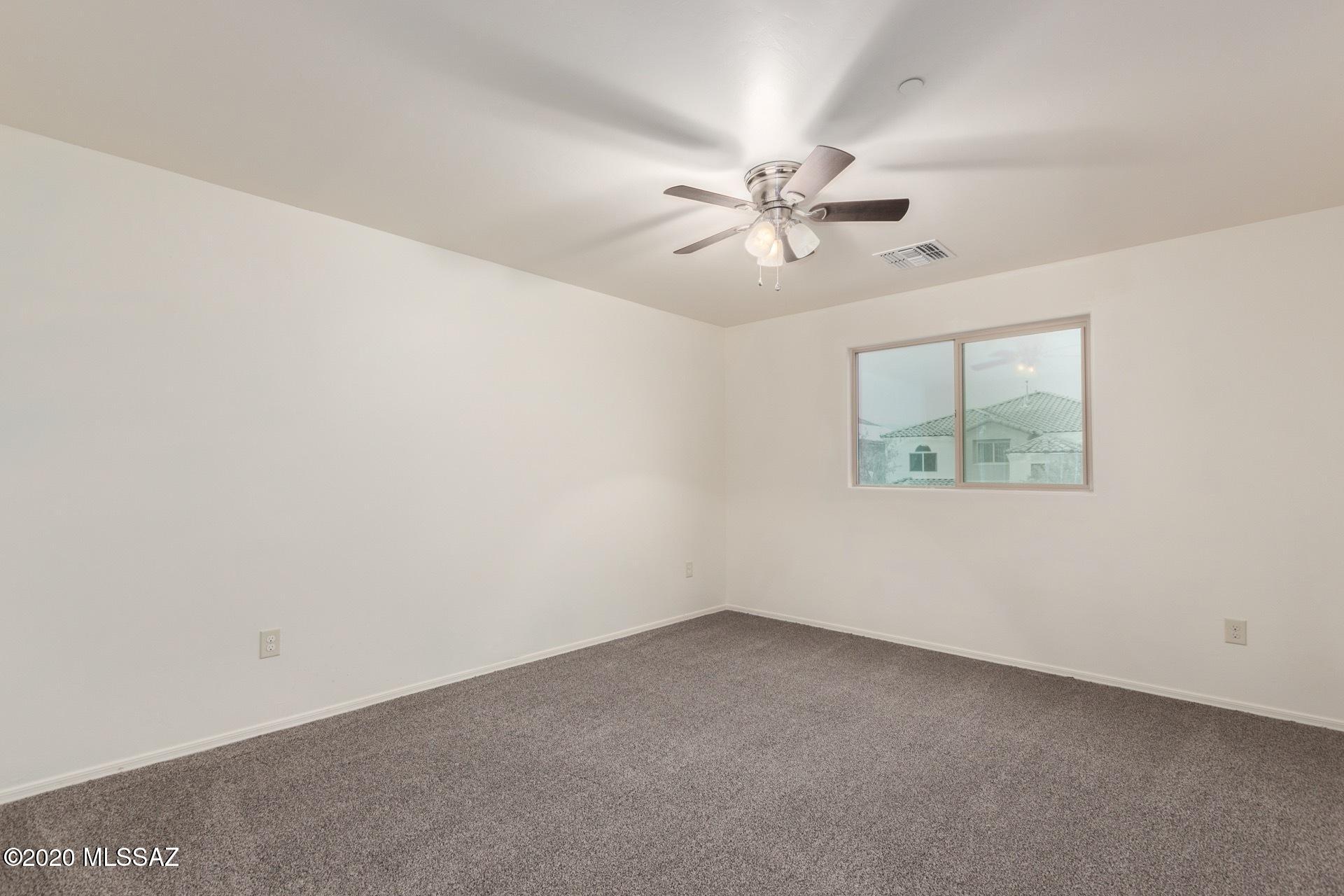 Vista Del Lago - Residential