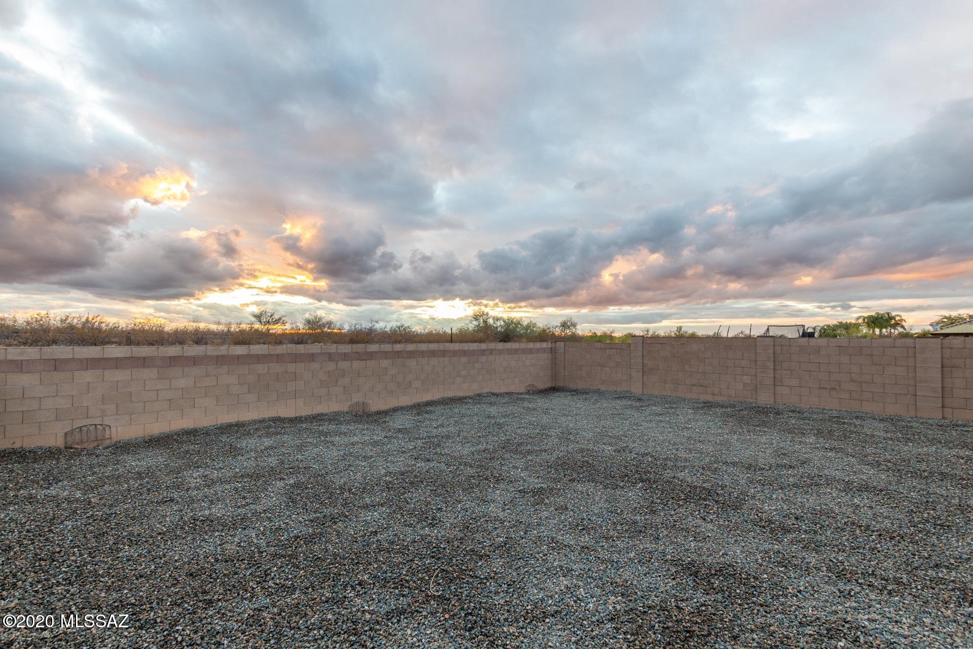 Vista Del Lago - Residential