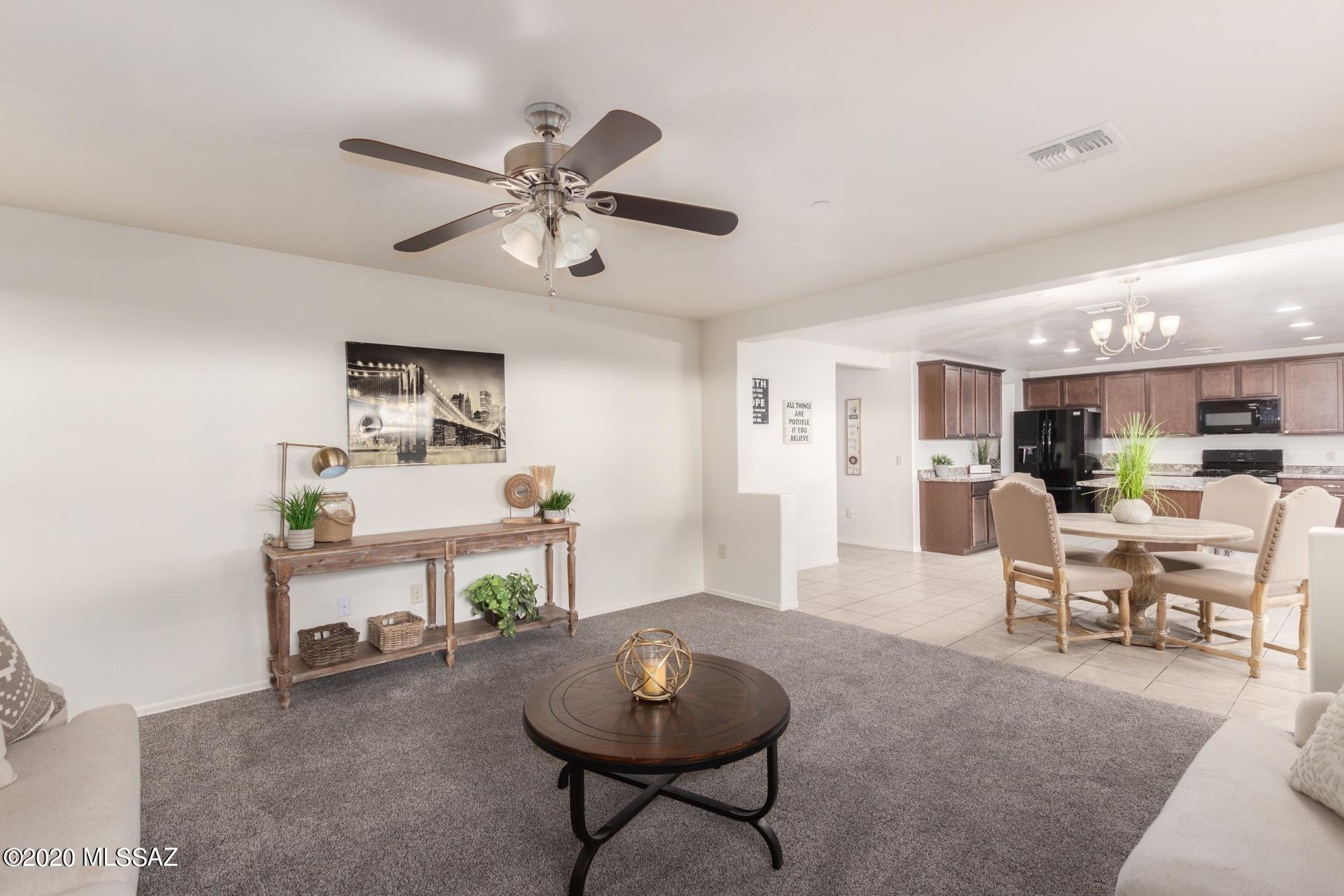 Vista Del Lago - Residential
