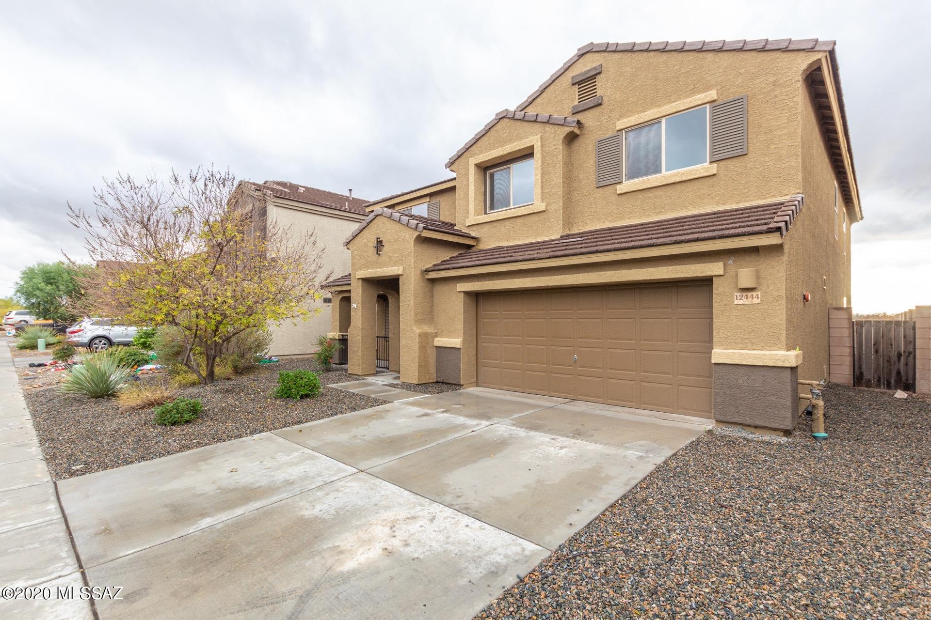 Vista Del Lago - Residential