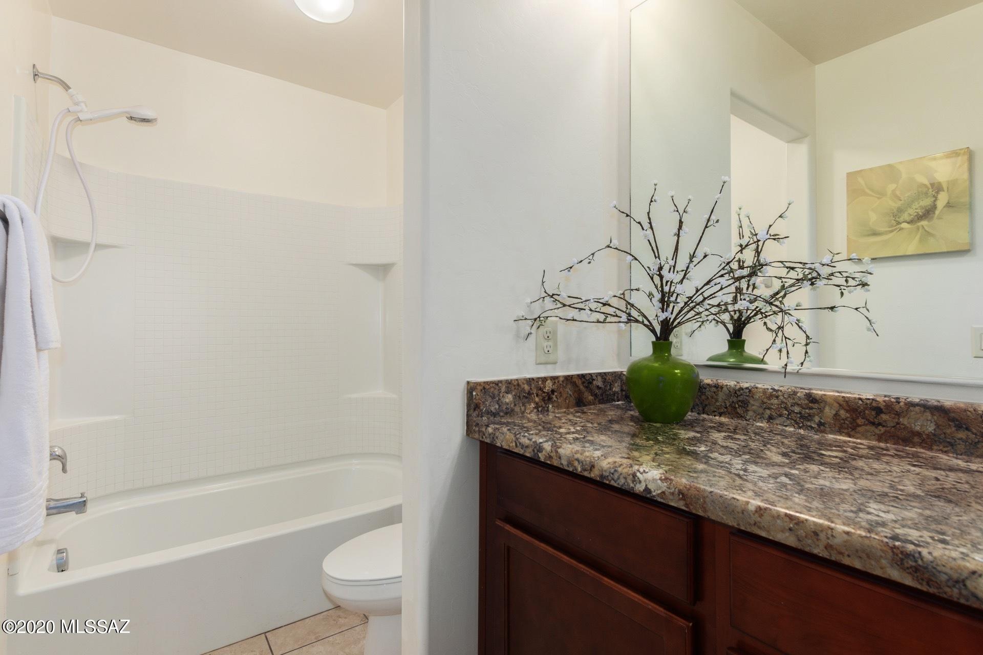 Vista Del Lago - Residential