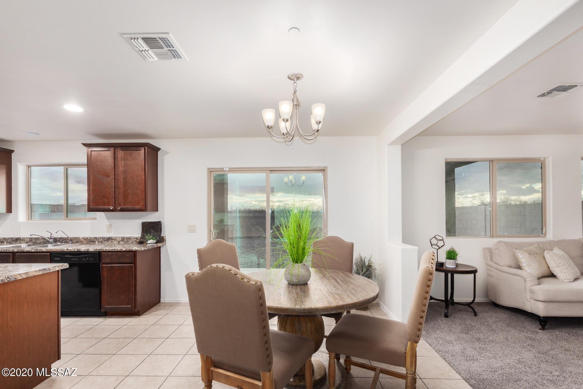 Vista Del Lago - Residential