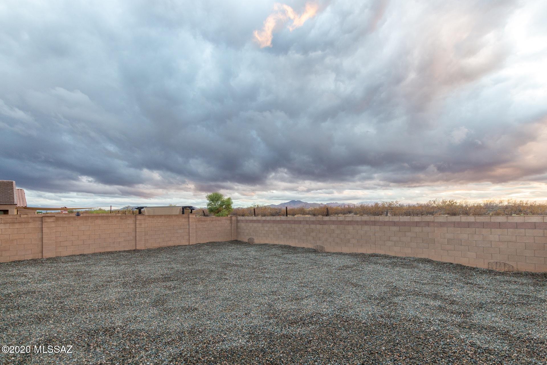 Vista Del Lago - Residential