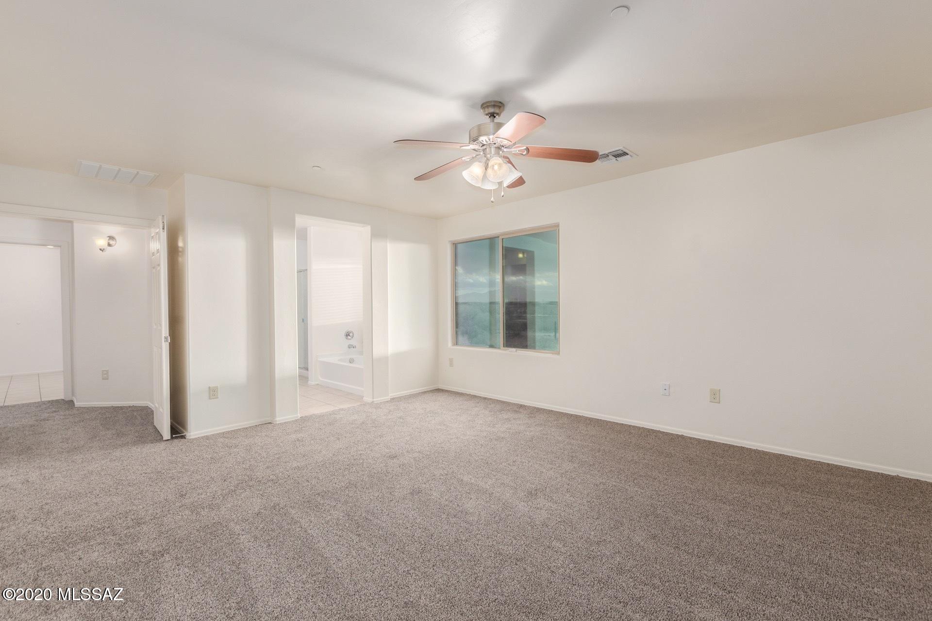 Vista Del Lago - Residential