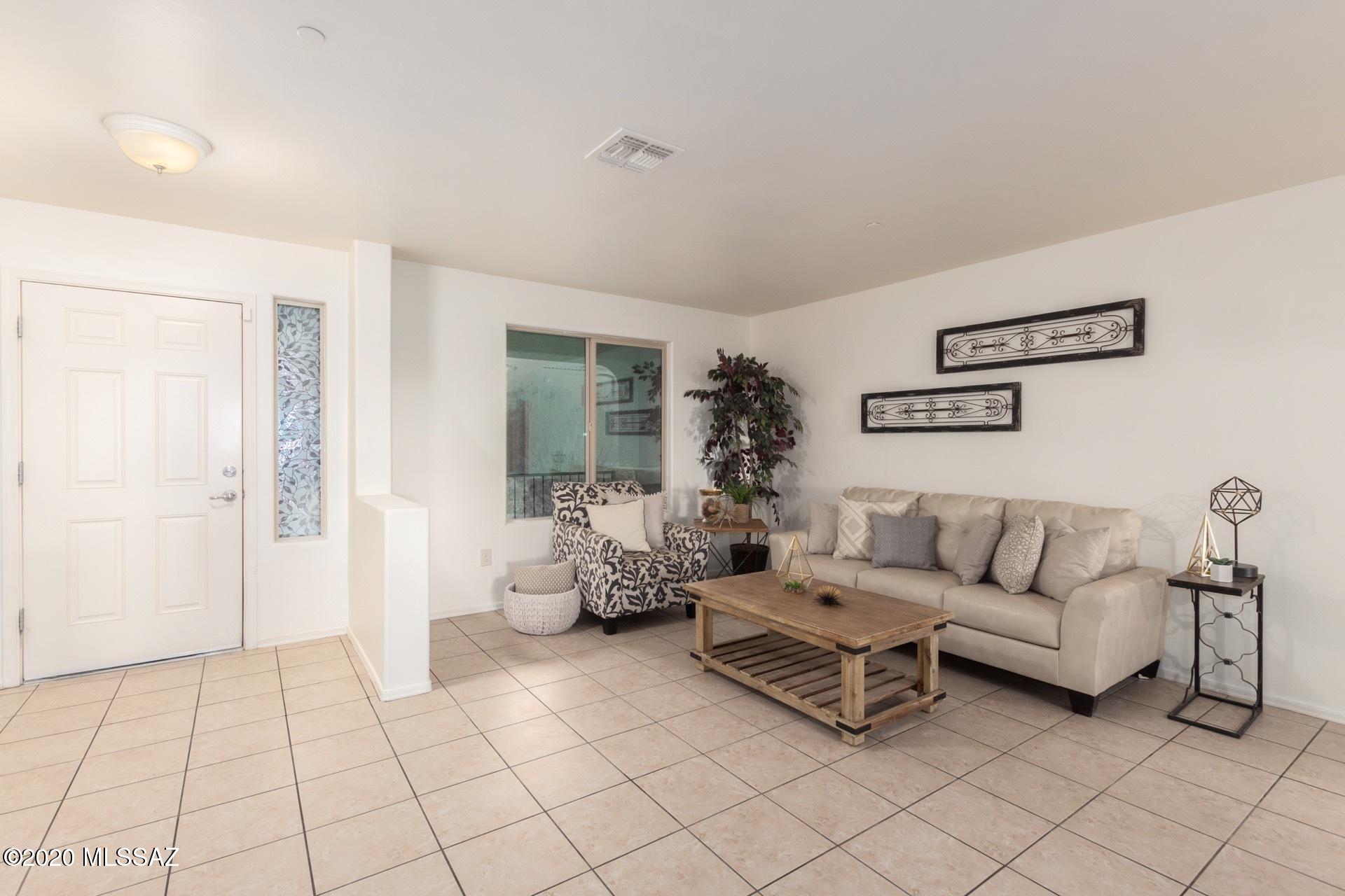 Vista Del Lago - Residential