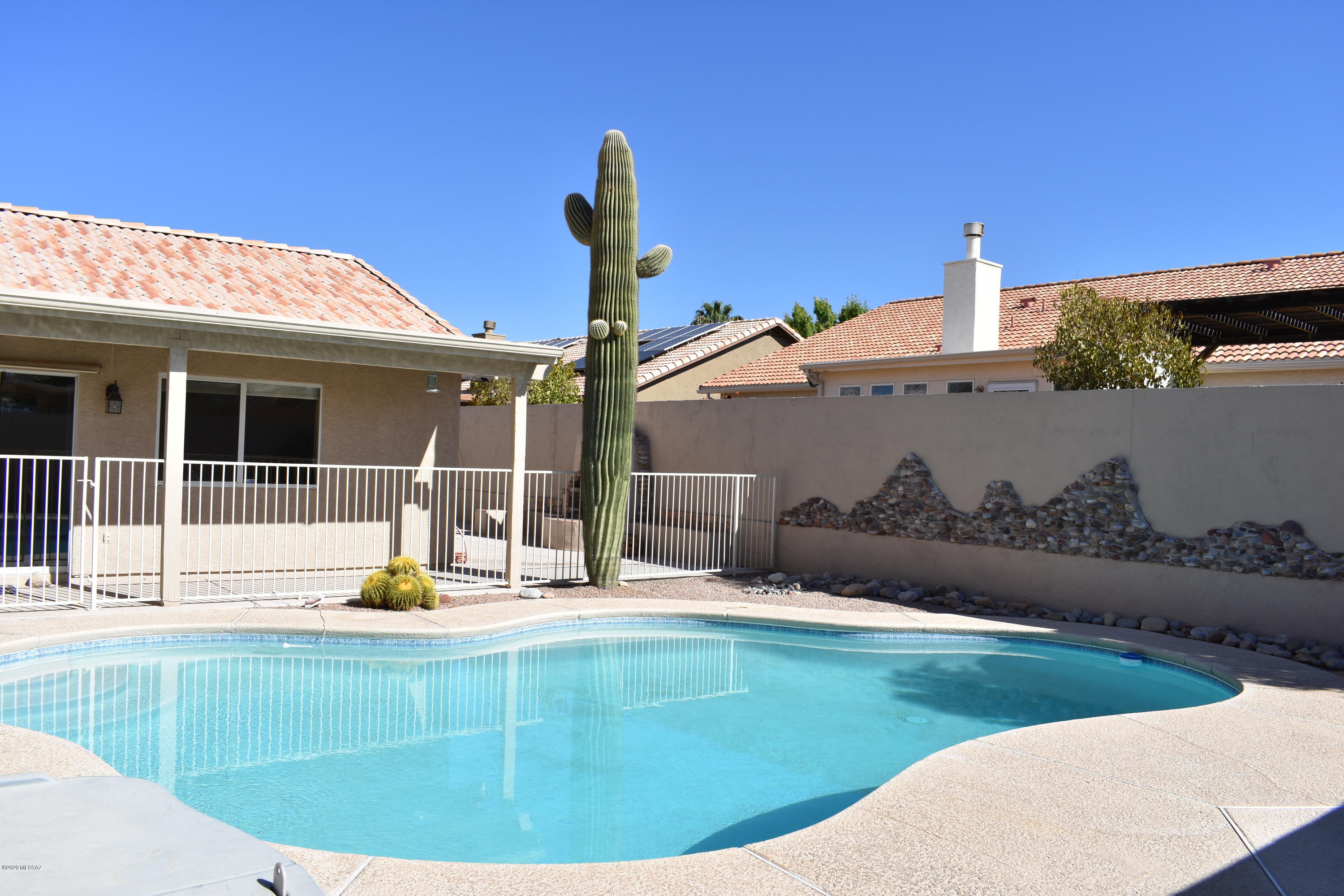 Hacienda Del Oro (1-879) - Residential