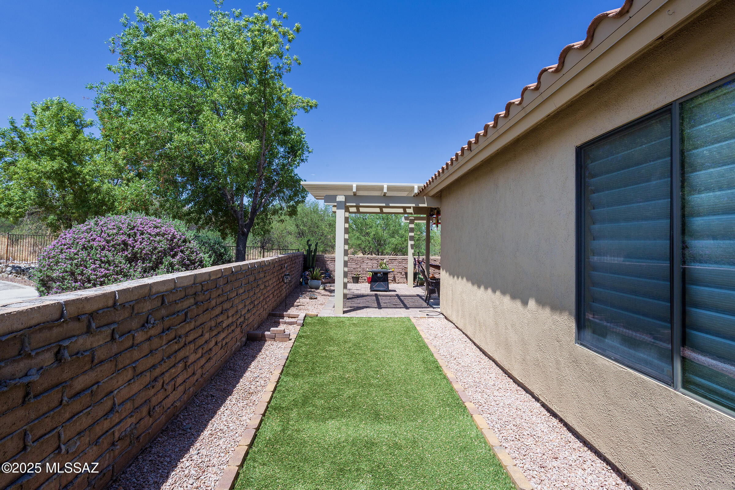 Casitas De Anza - Residential Lease