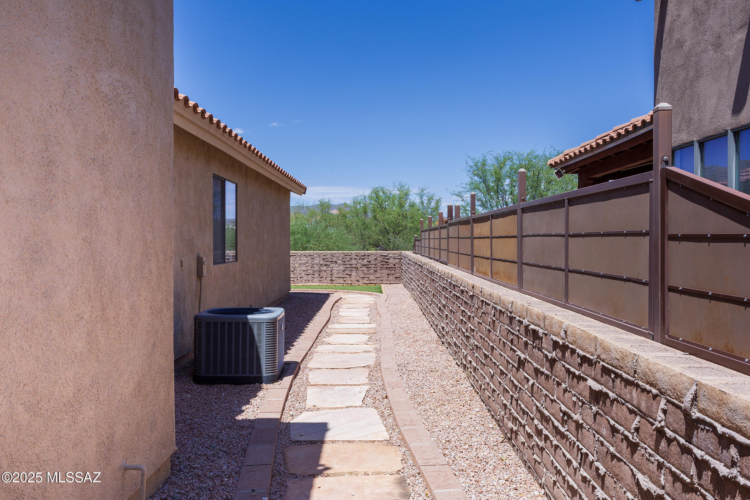 Casitas De Anza - Residential Lease