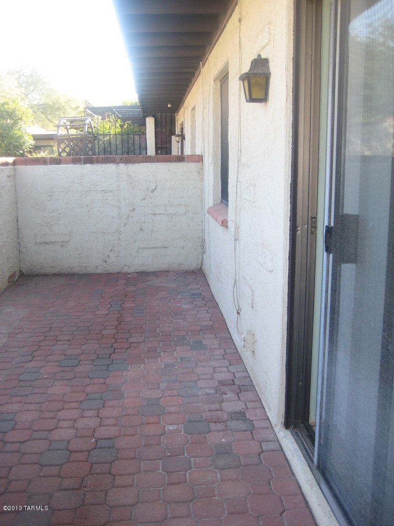 Limberlost Villas Townhouses (1-40) - Residential Lease