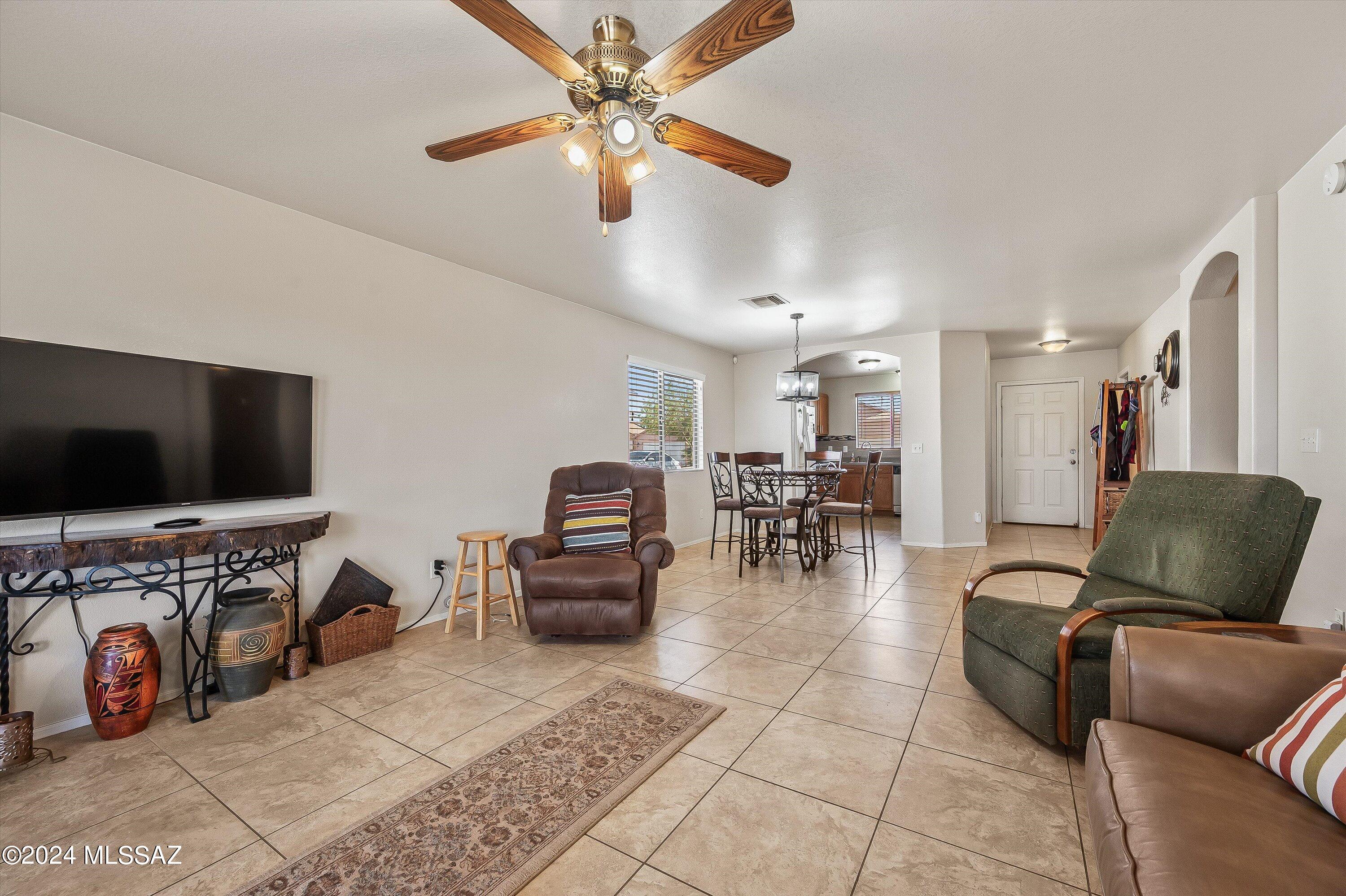 La Tierra Buena (1-207) - Residential