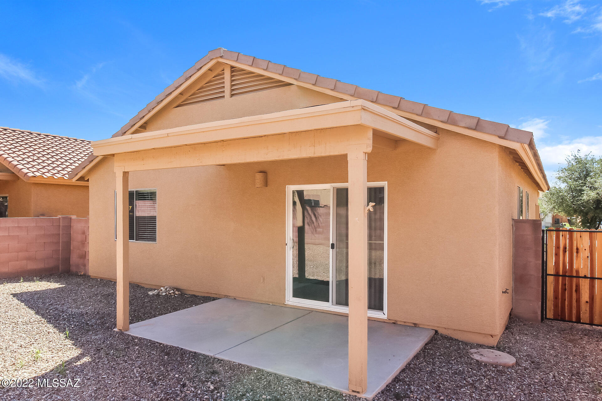 Valencia Reserve (1-326) - Residential Lease