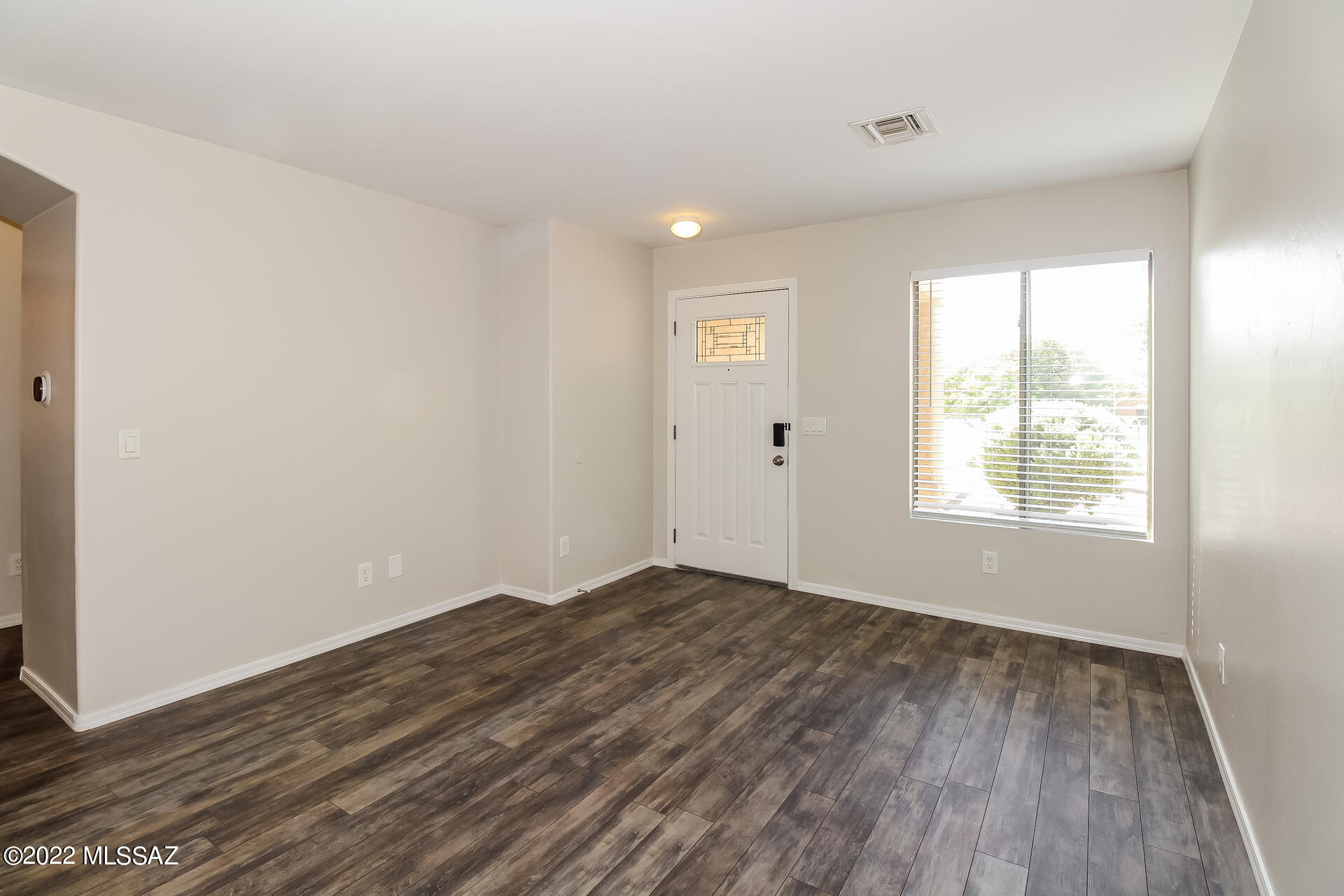 Valencia Reserve (1-326) - Residential Lease