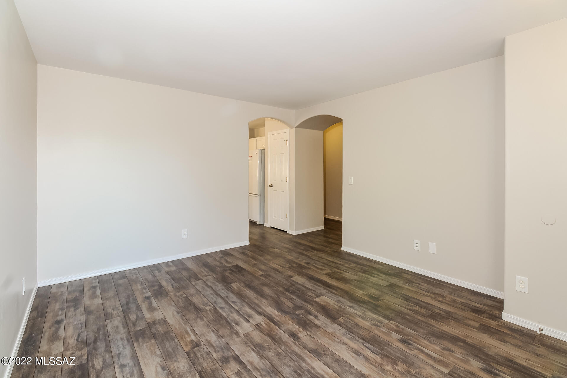 Valencia Reserve (1-326) - Residential Lease