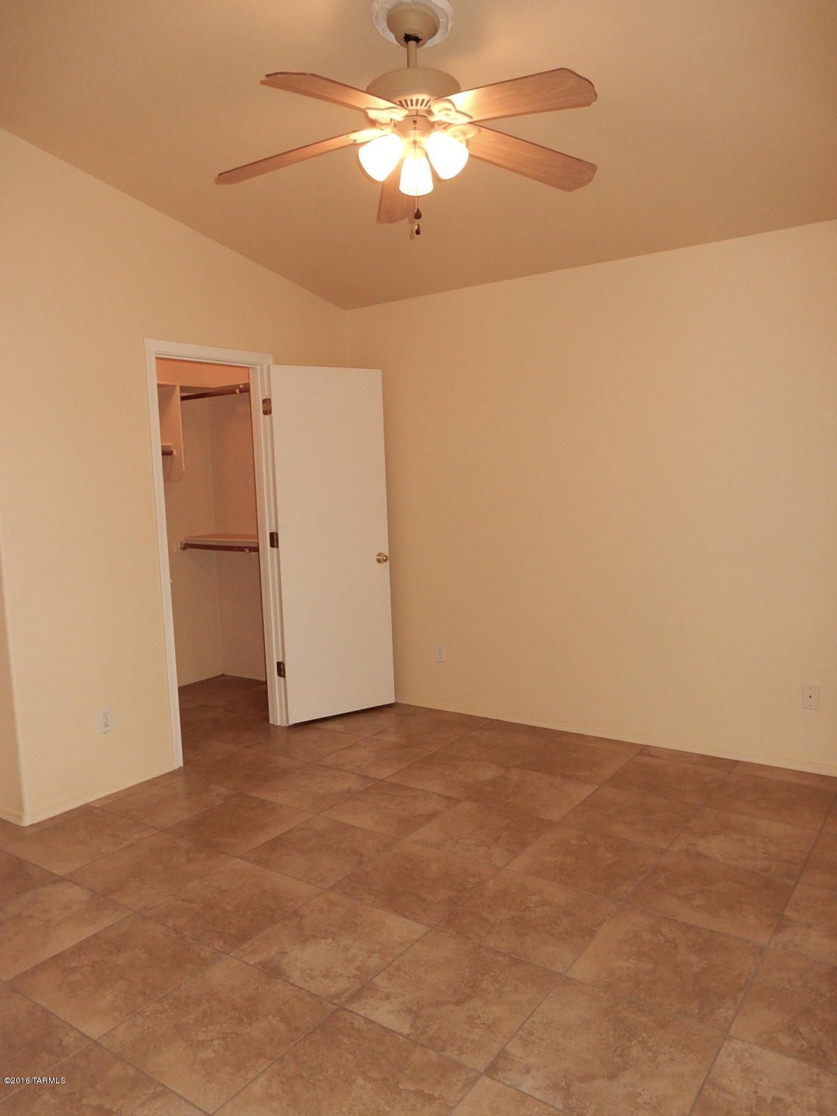 Diamond Key At Rita Ranch NO. 2 (1-67) - Residential Lease