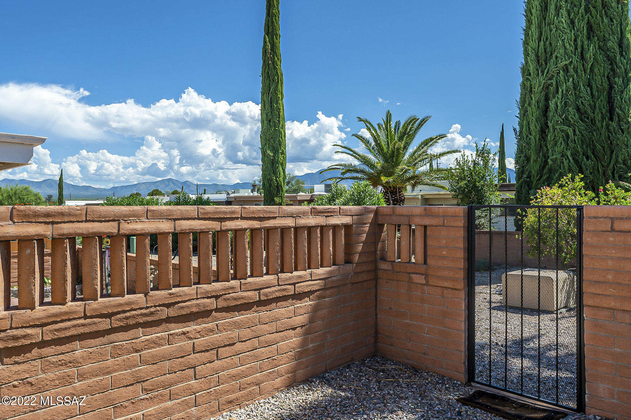 Green Valley Desert Meadows Townhouses (82-197) - Residential