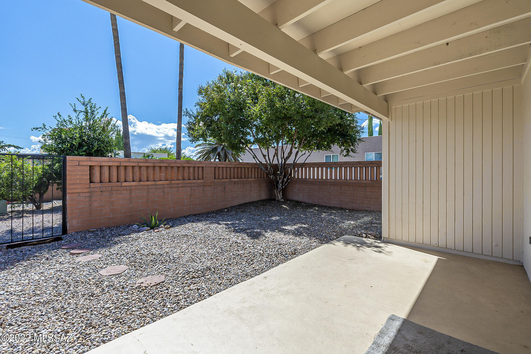 Green Valley Desert Meadows Townhouses (82-197) - Residential