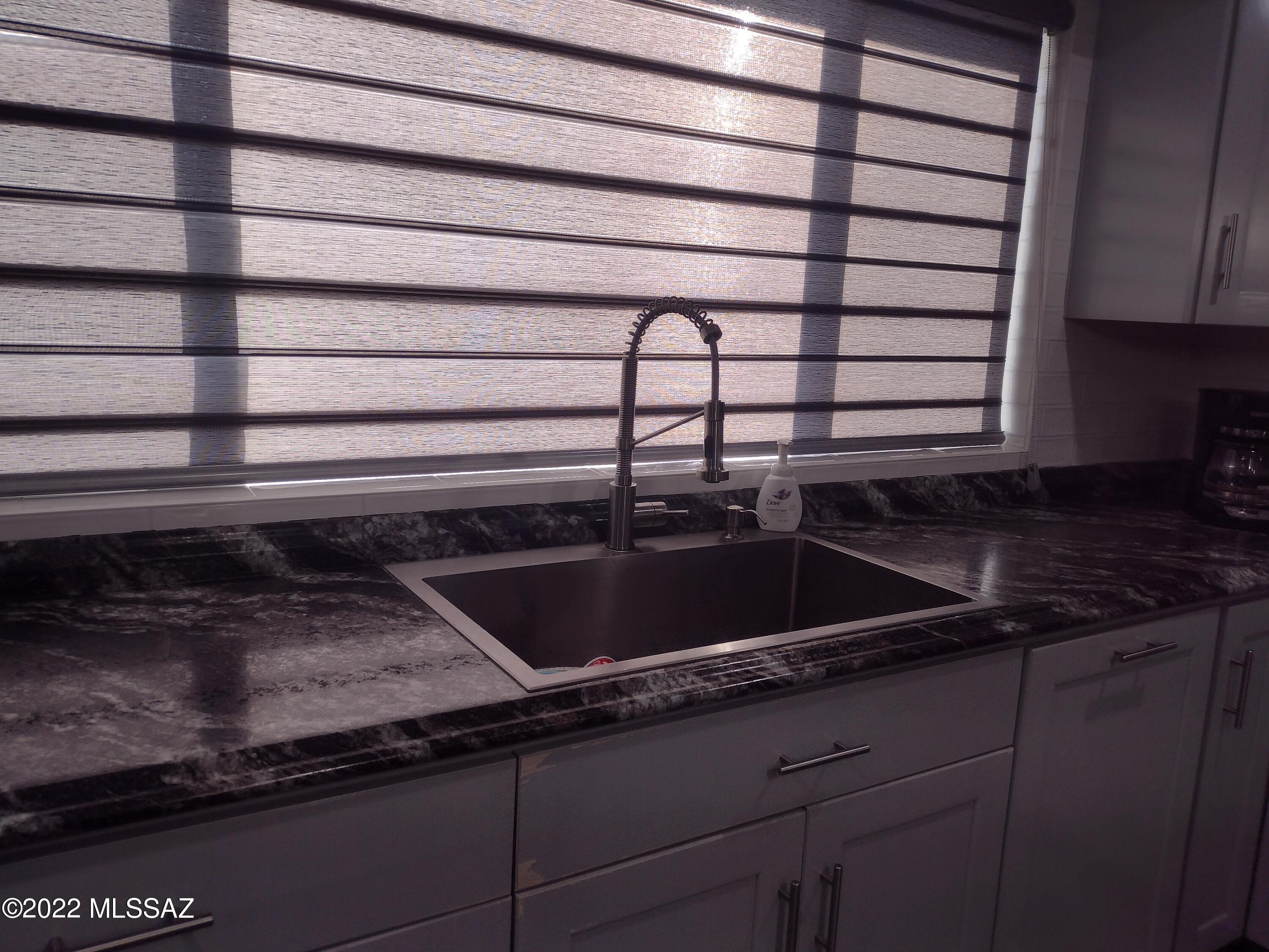 Las Palomas - Residential