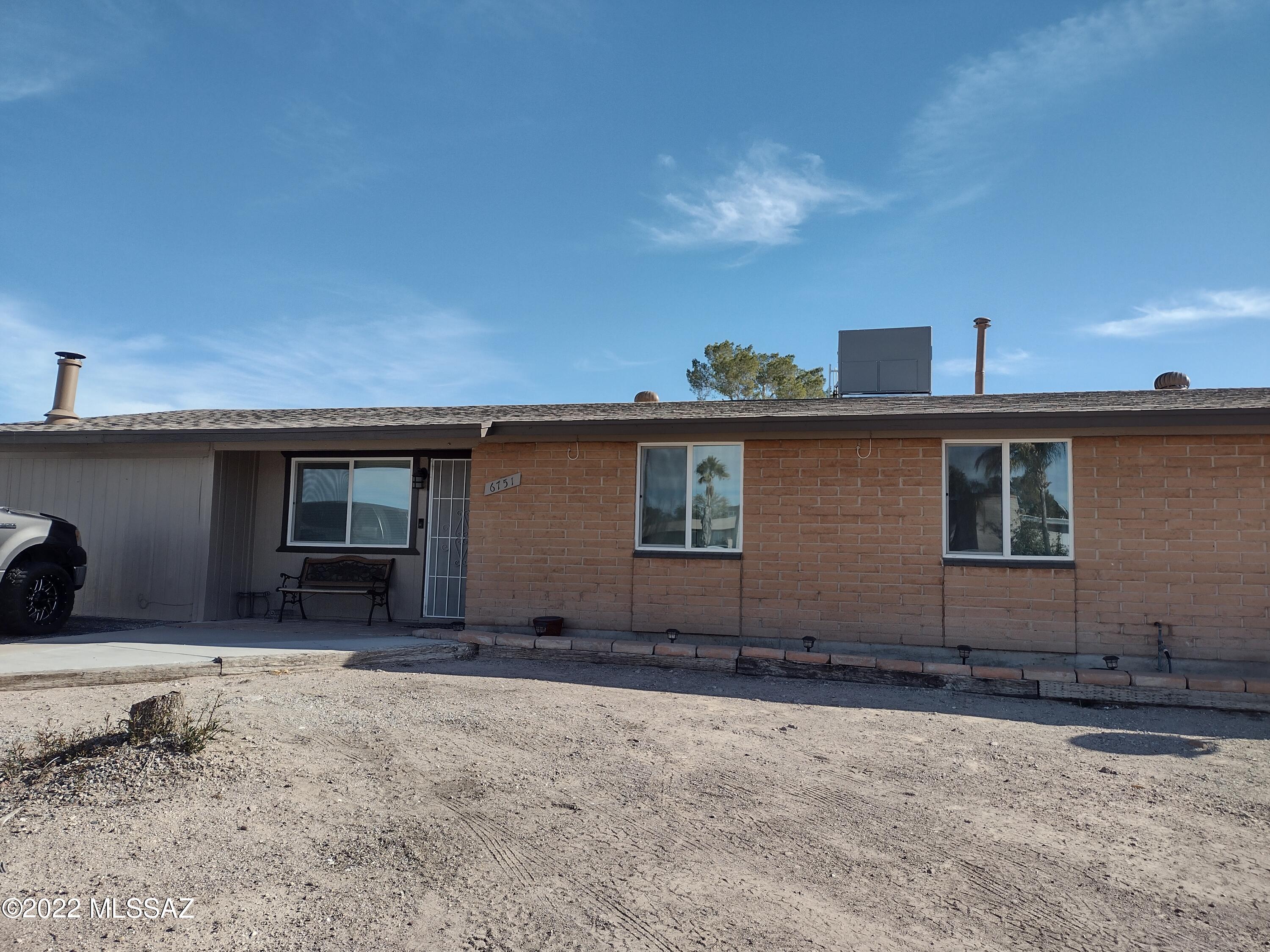 Las Palomas - Residential