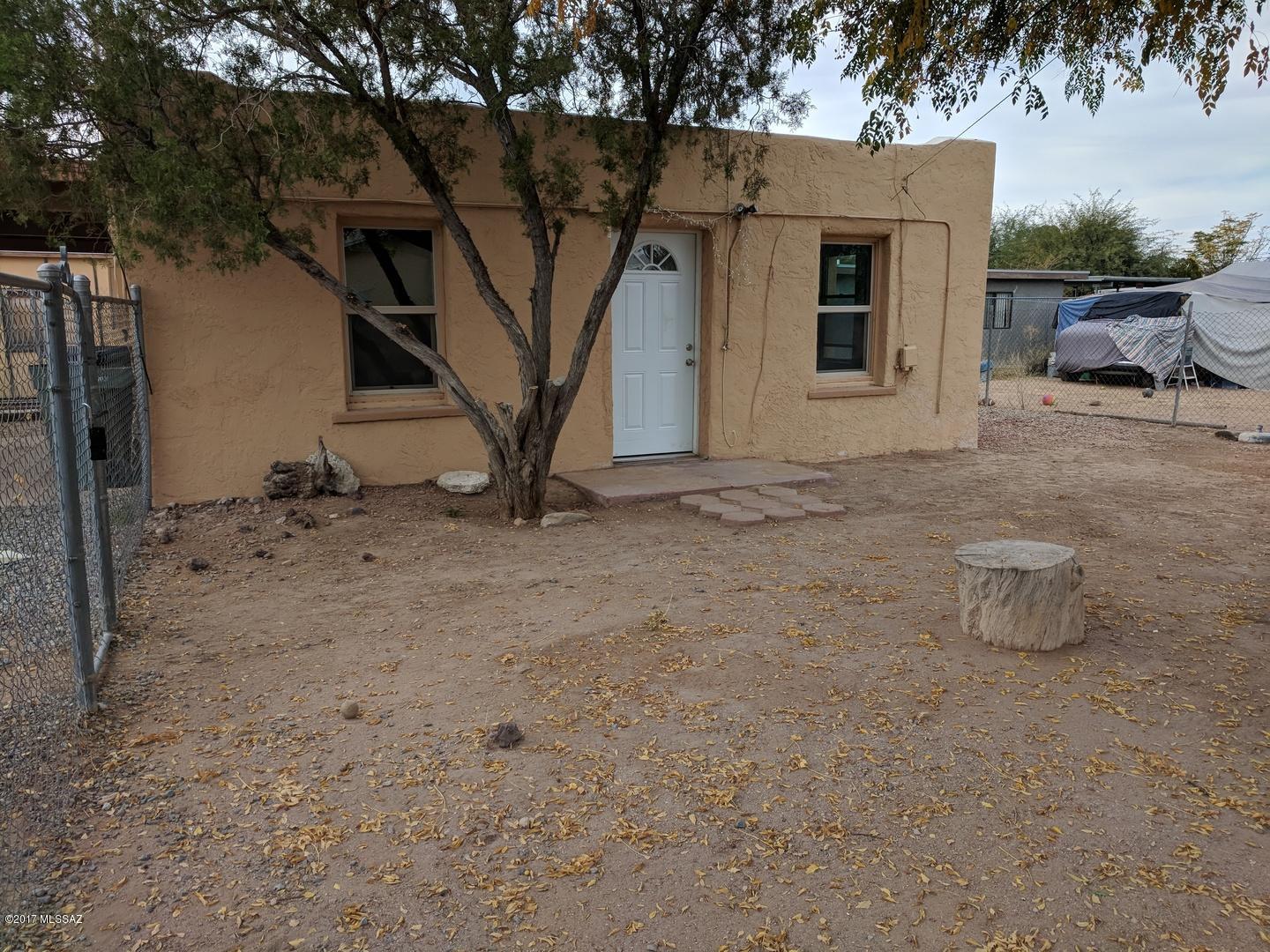 Clarks Subdiv Of Lot 18 Whts - Residential Lease