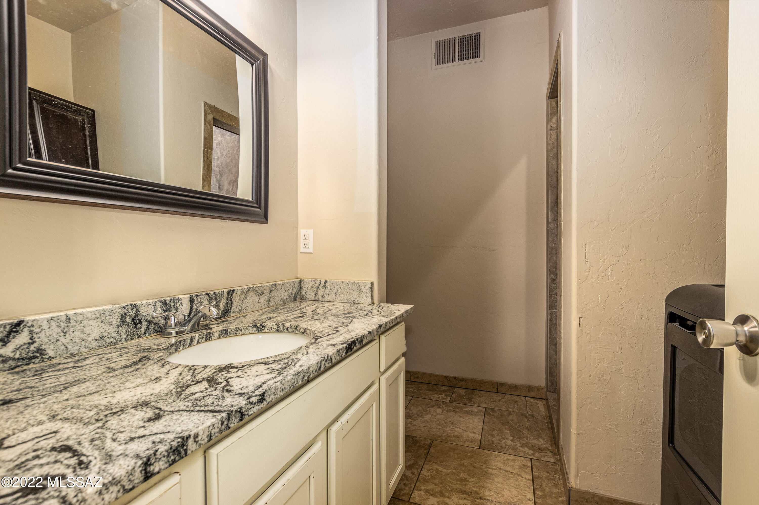 Coronado Heights - Residential Lease