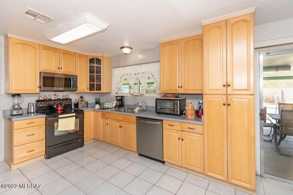 Westview(1-142) - Residential