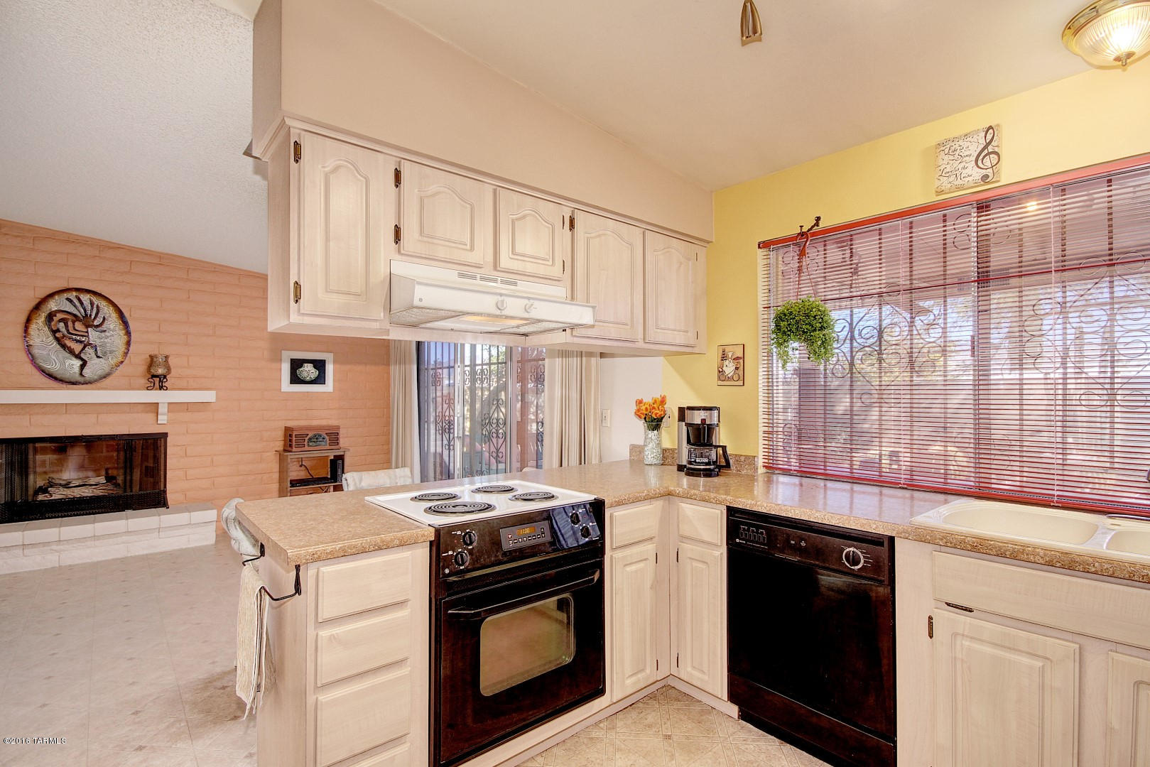 Broadway East (254-390) - Residential