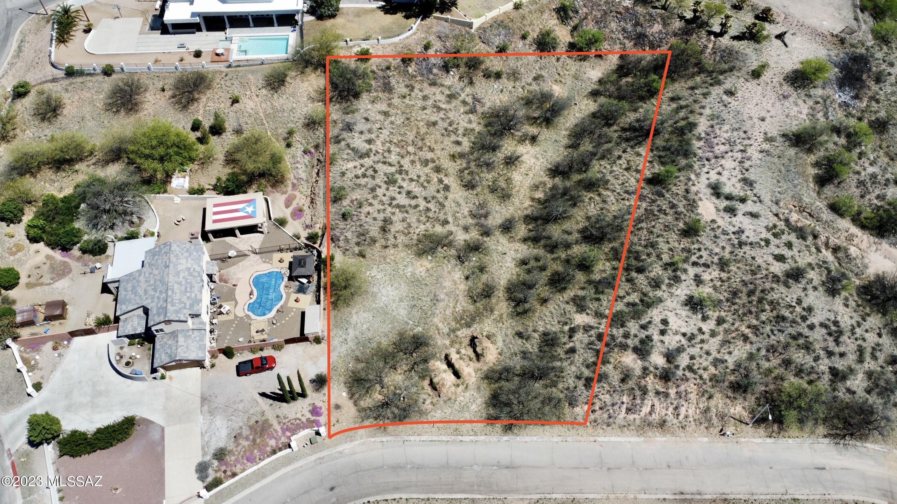 Great opportunity to own a usable lot in the prestigious Meadowhills subdivision. With very few neighbors surrounding the property and the land is not located within a flood zone. Come take a look and build your dream home today!