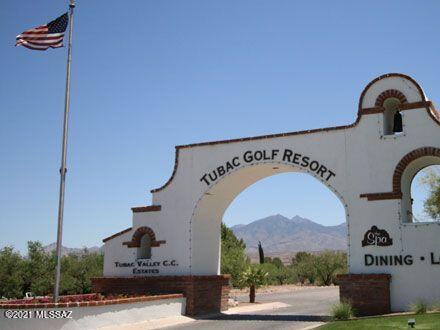 Almost 1/2 ac flag lot close to the resort, fine dining and golf.  Easy access to the Village of Tubac and the de Anza trail.