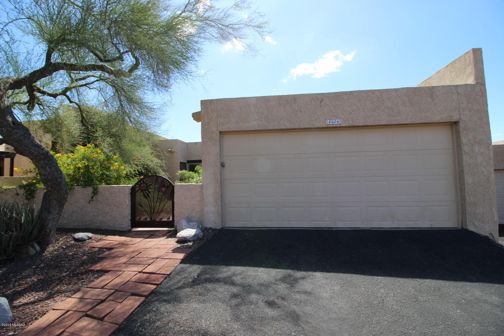Viewpoint II Townhouses - Residential Lease