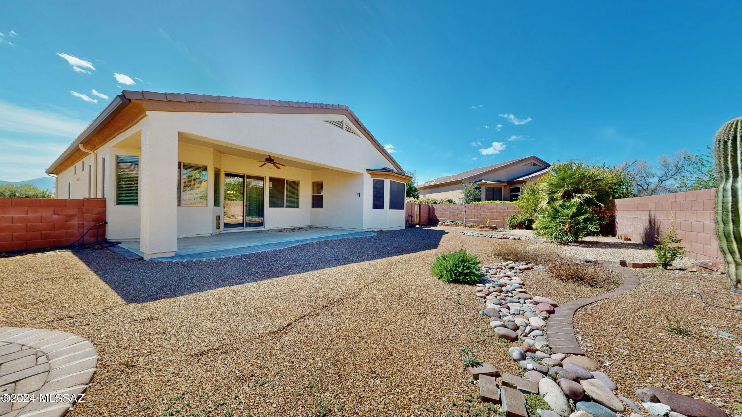 Las Campanas Block L (1-67) - Residential