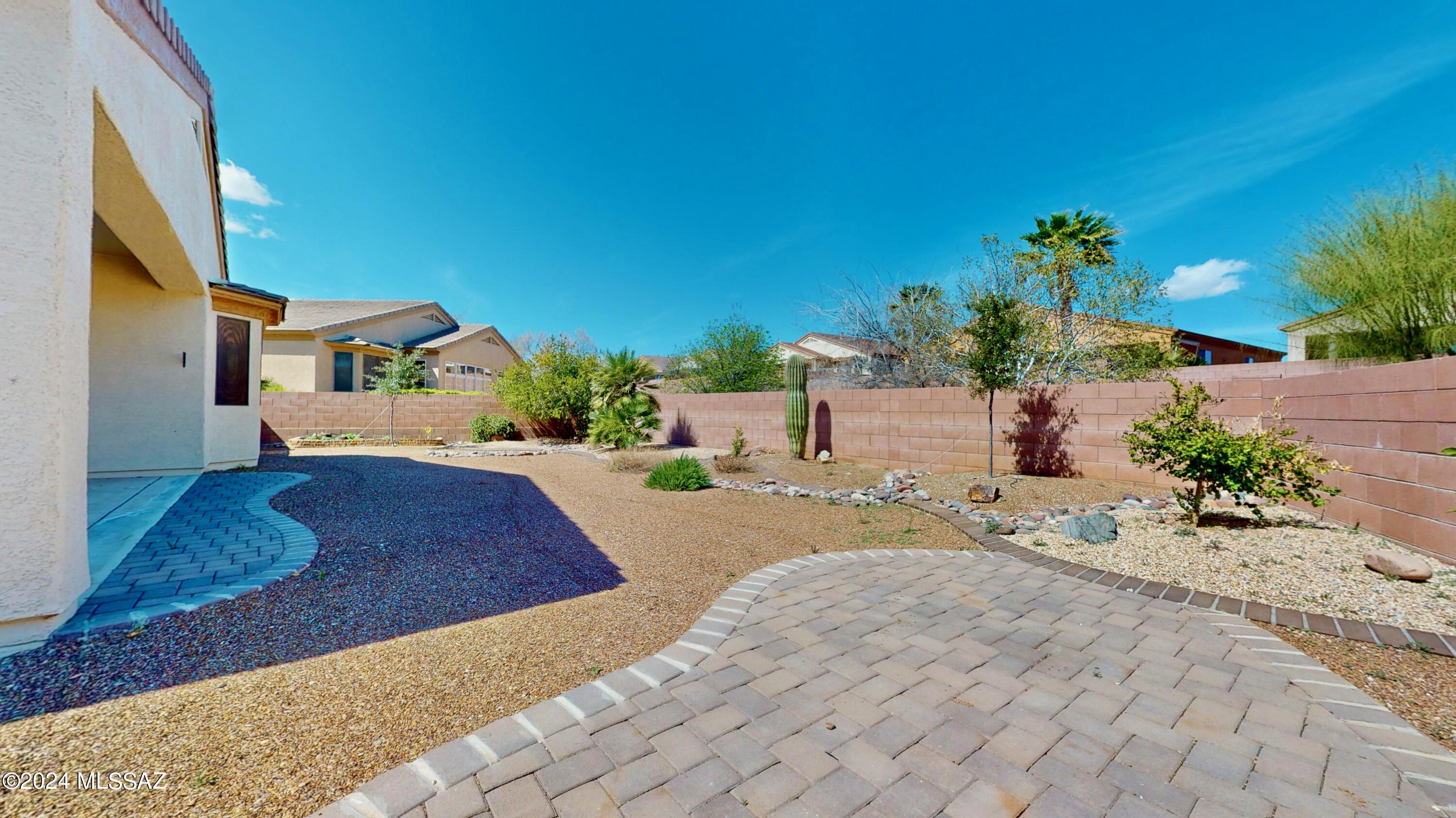 Las Campanas Block L (1-67) - Residential