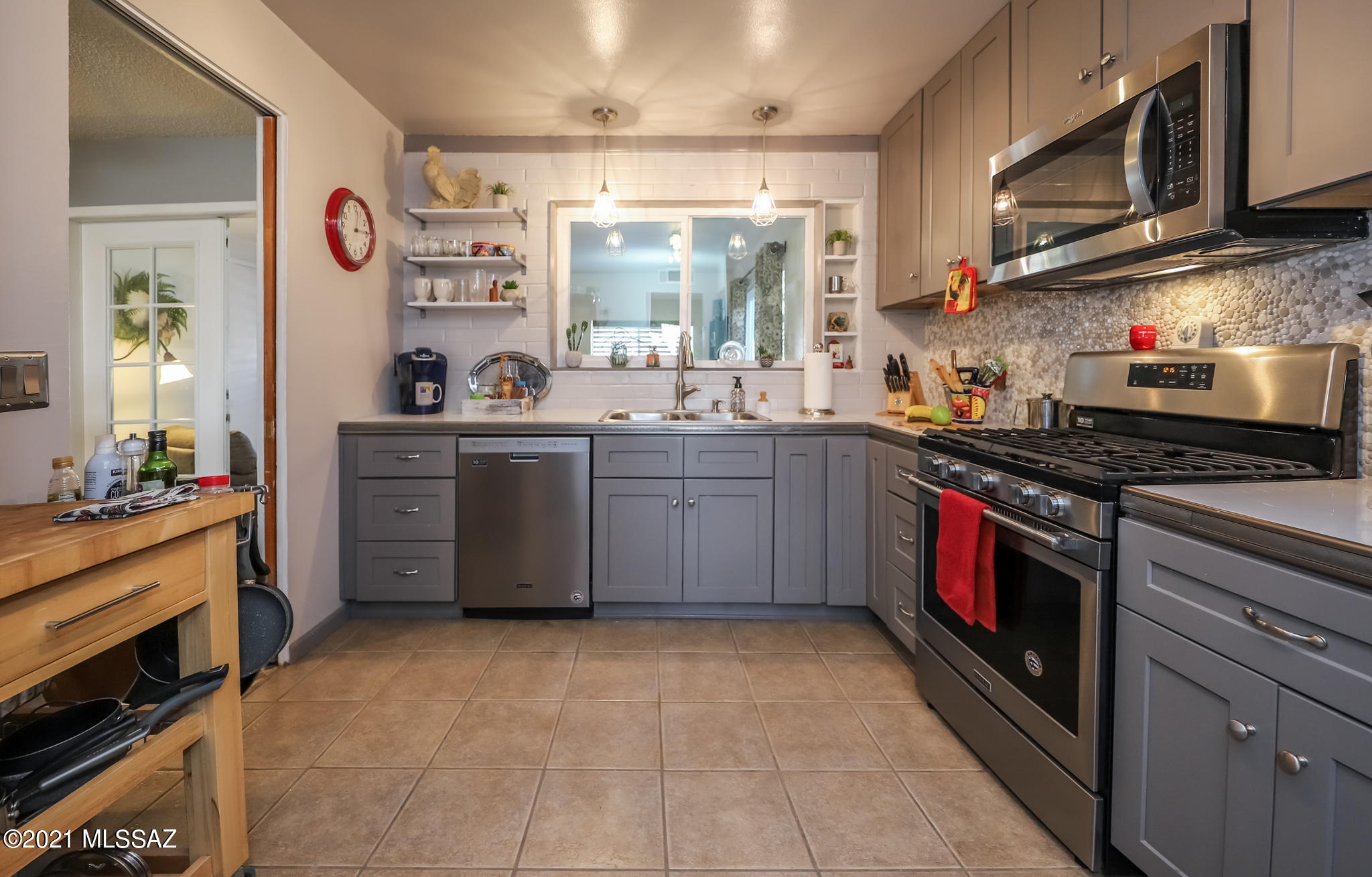 Palm Ridge Terrace Condo - Residential