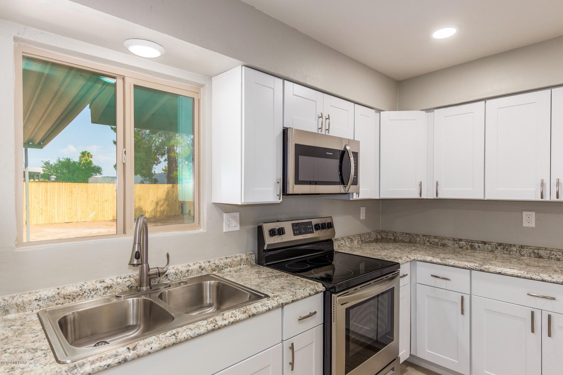 Westwood Terr. Est. (1-48) - Residential