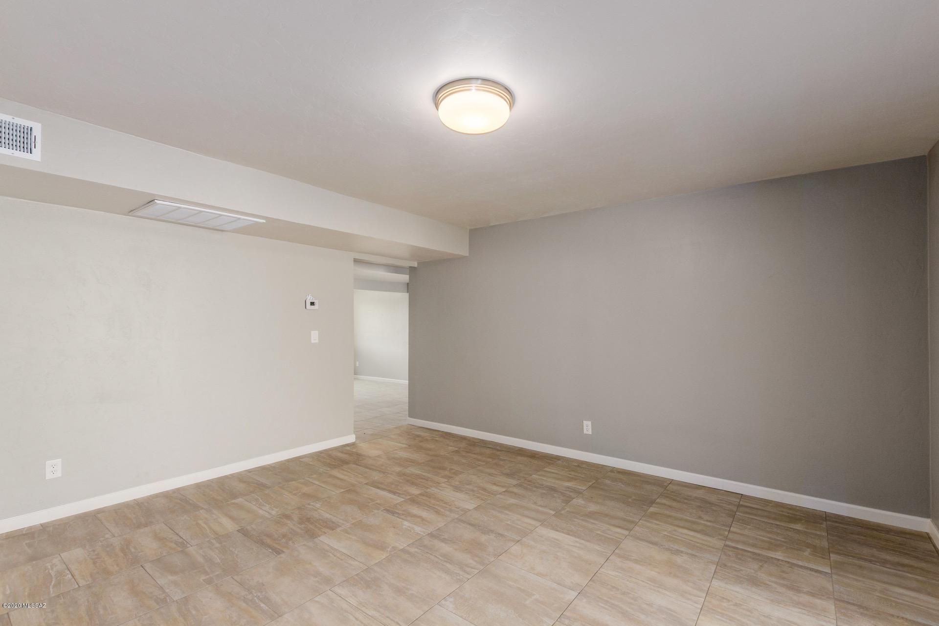 Westwood Terr. Est. (1-48) - Residential