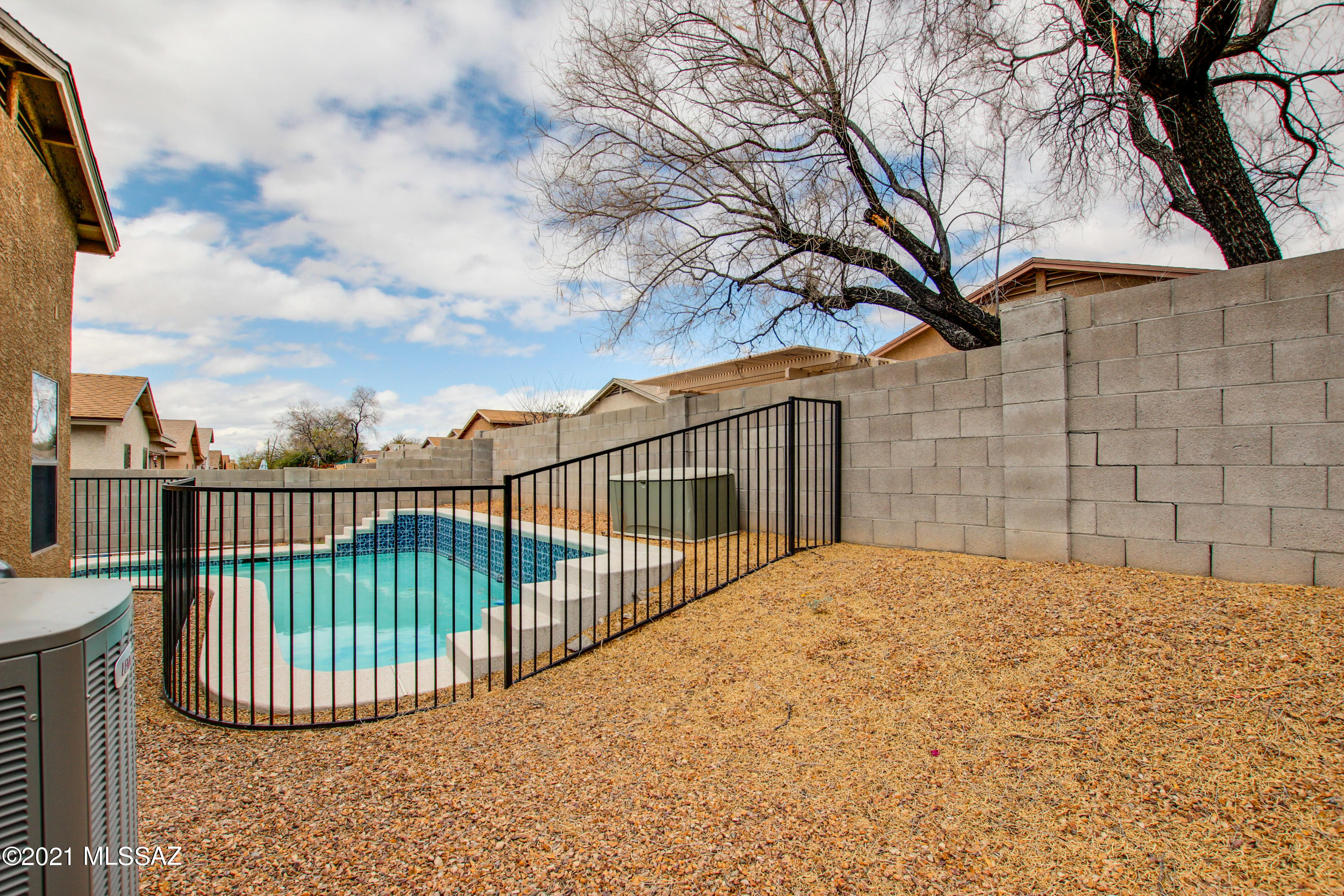 Arizona La Victoria (1-131) - Residential