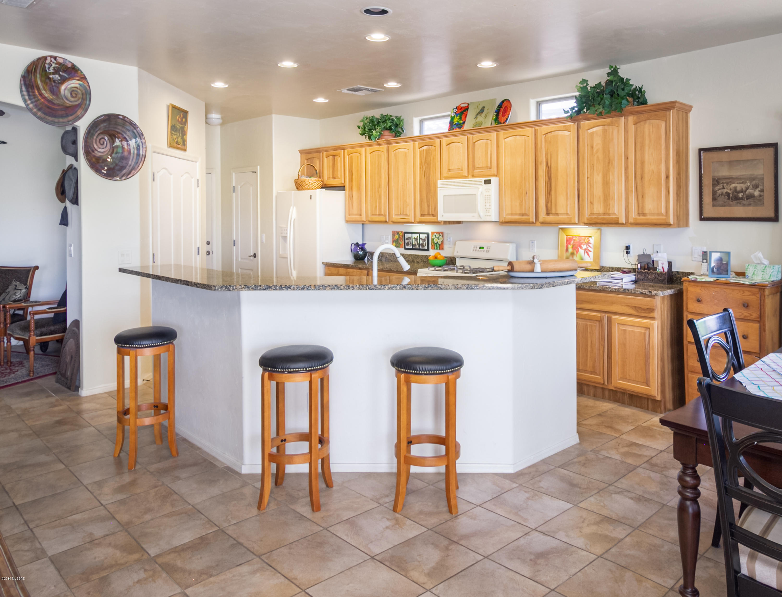 Continental Reserve Blk. 15 (1-66) - Residential