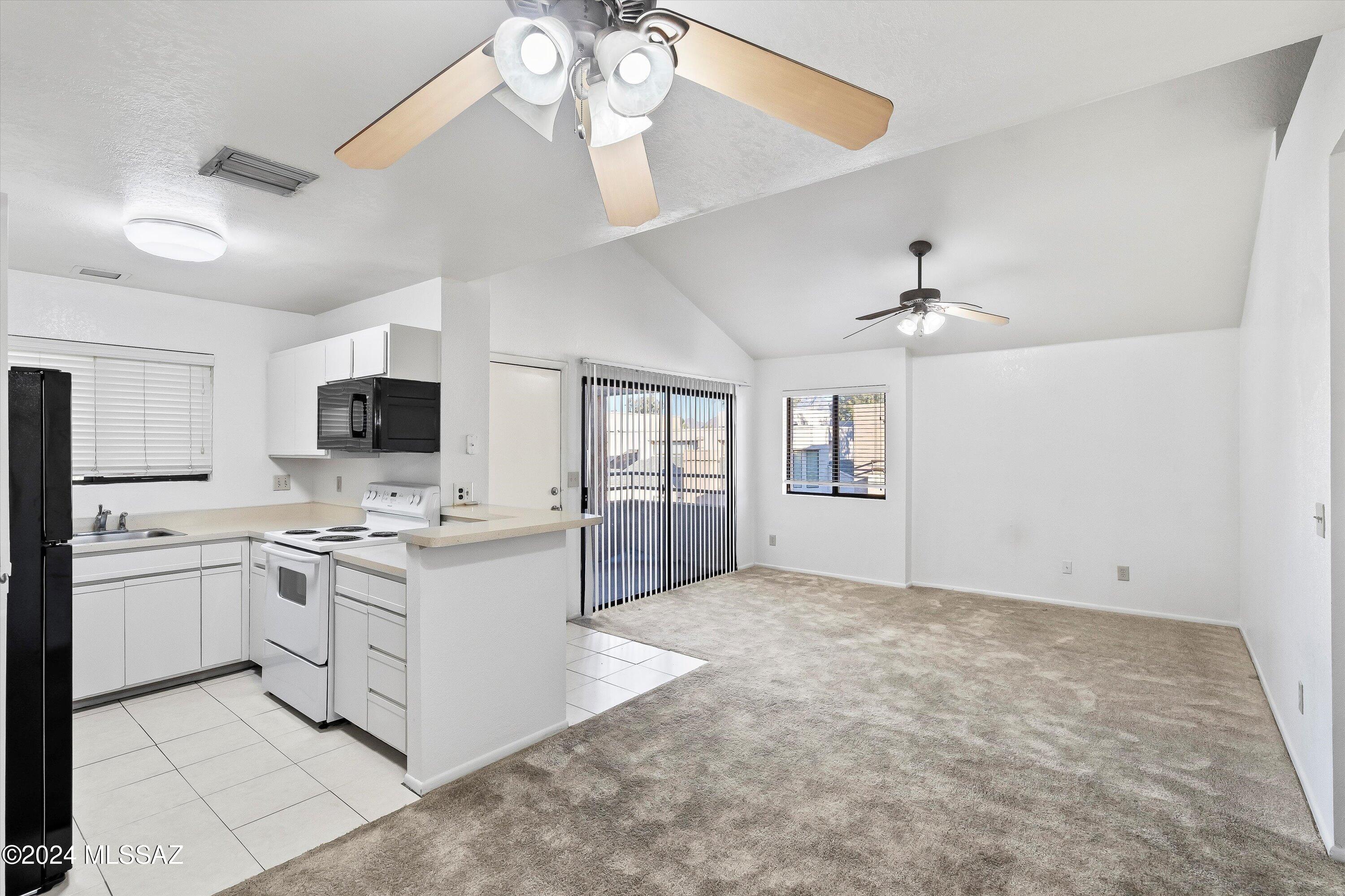 Coronado Place Condominiums II (Units 37-158) - Residential