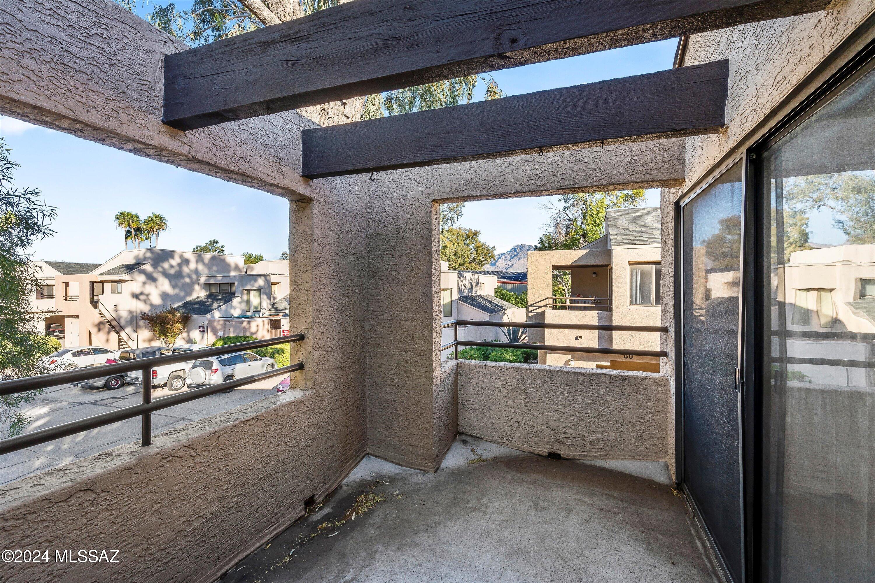 Coronado Place Condominiums II (Units 37-158) - Residential